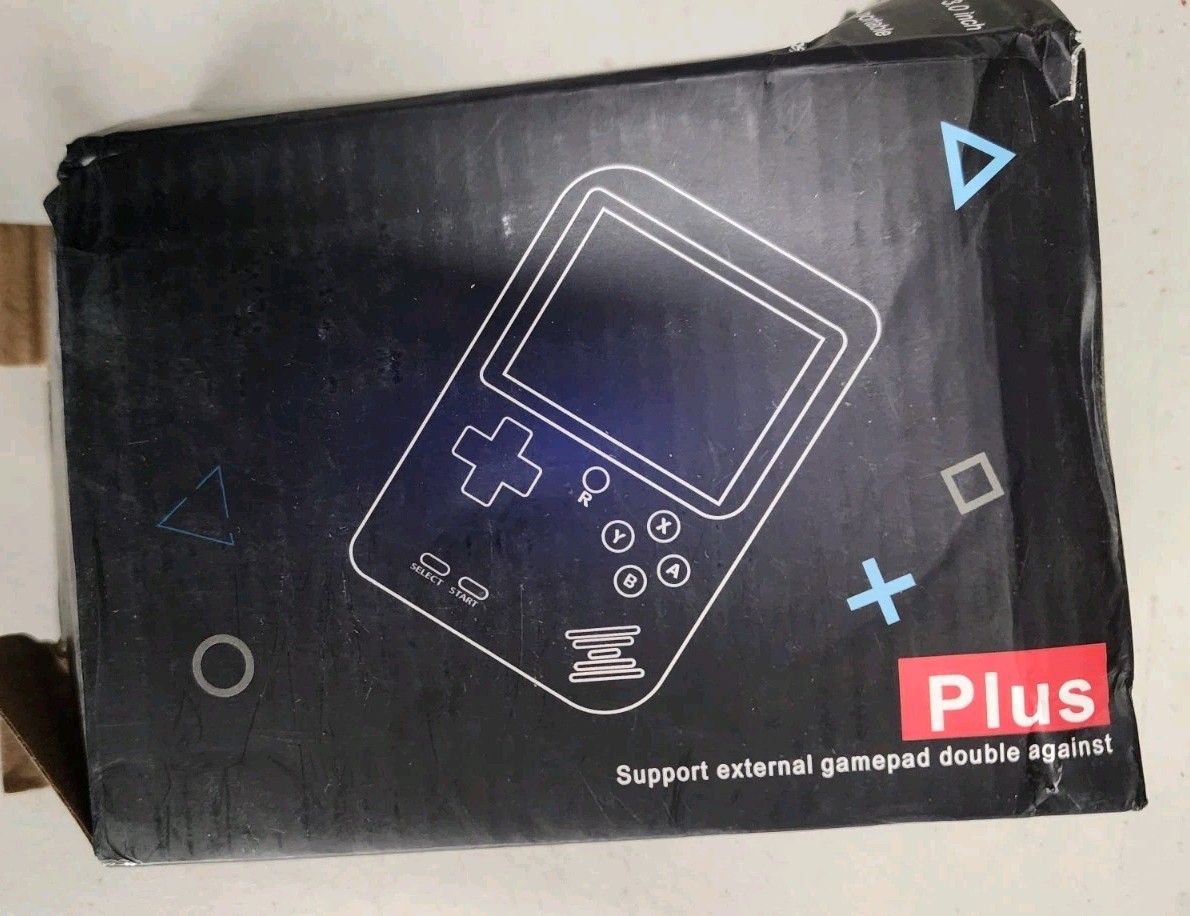 FC Game 3.0″ TFT 8-Bit Classic Handheld Console Red + Gamepad