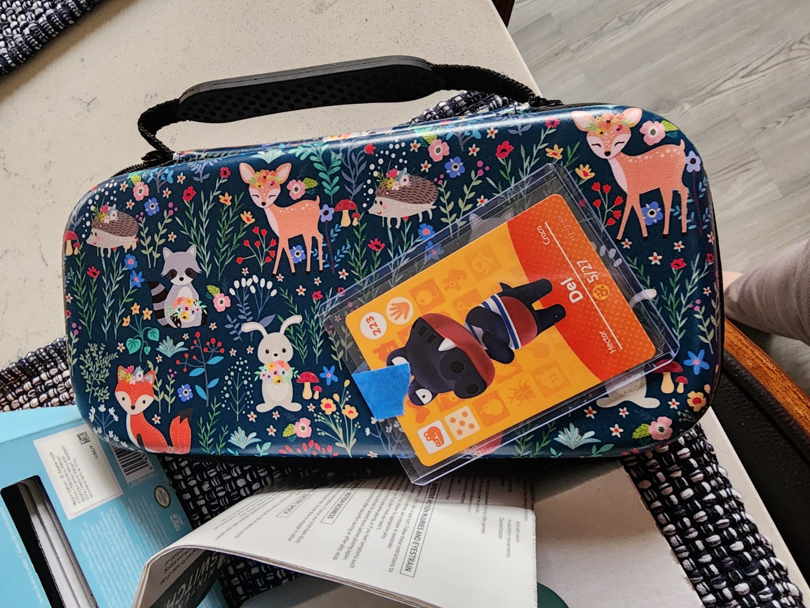 Nintendo Switch – Animal Crossing Edition