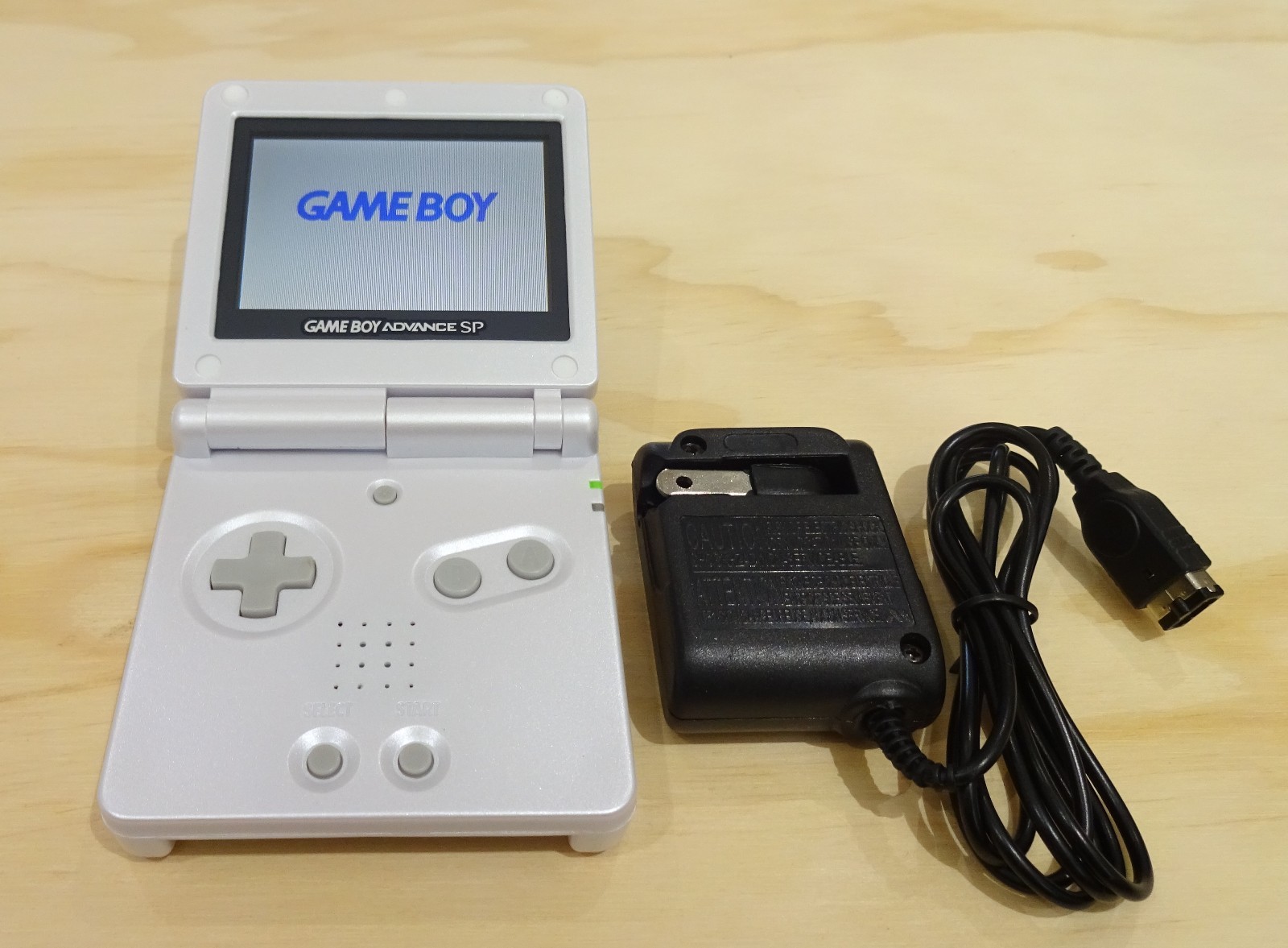 Nintendo Game Boy Advance GBA SP Pearl White System AGS 101 Brighter NEW