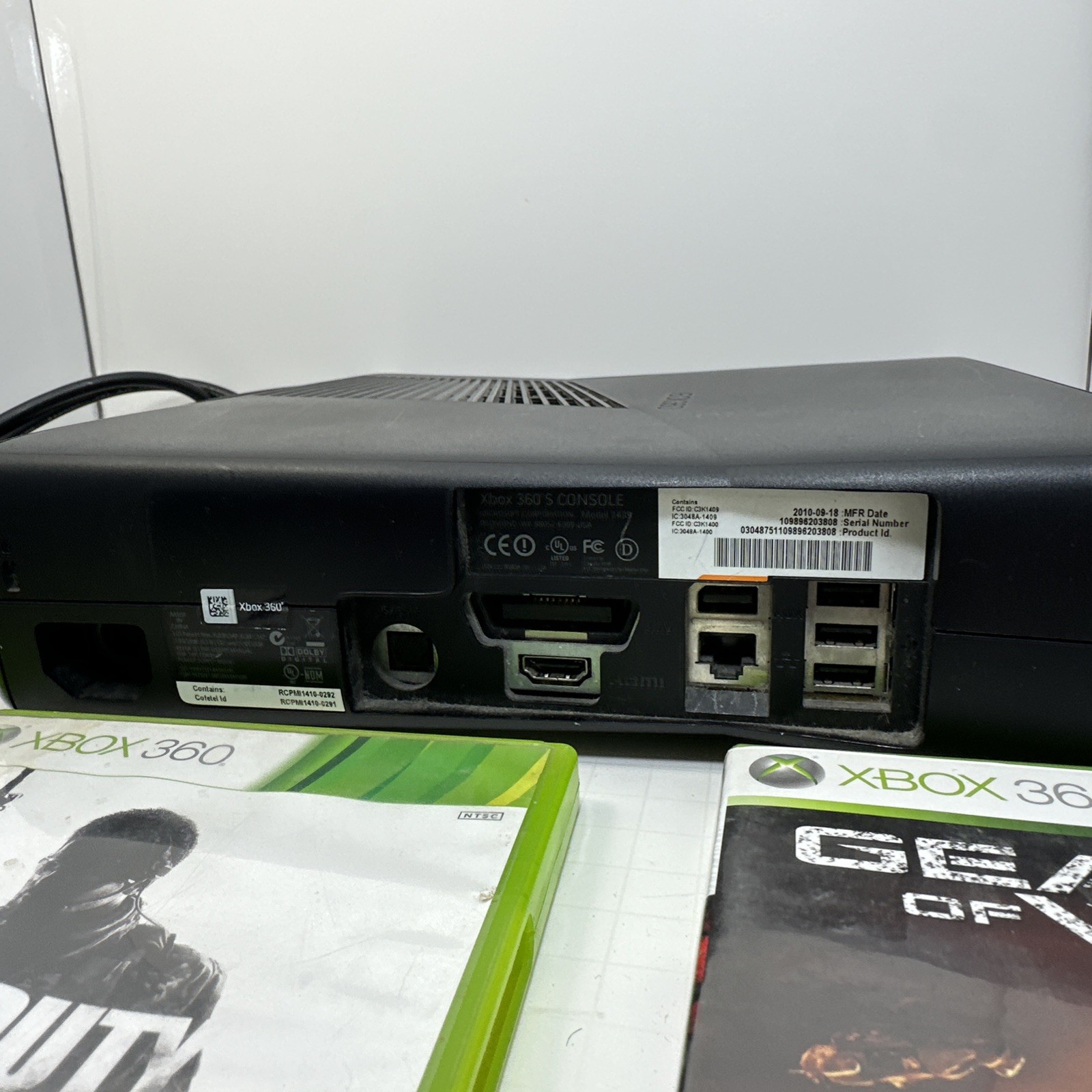 Xbox 360 Slim Console Bundle w/ Controller, Cables, MW3, Gears of War 2 & 3