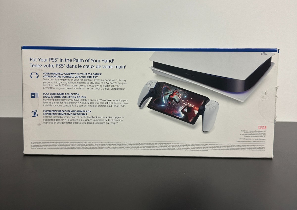Sony Interactive Entertainment PlayStation Portal Remote Player for PS5 – White