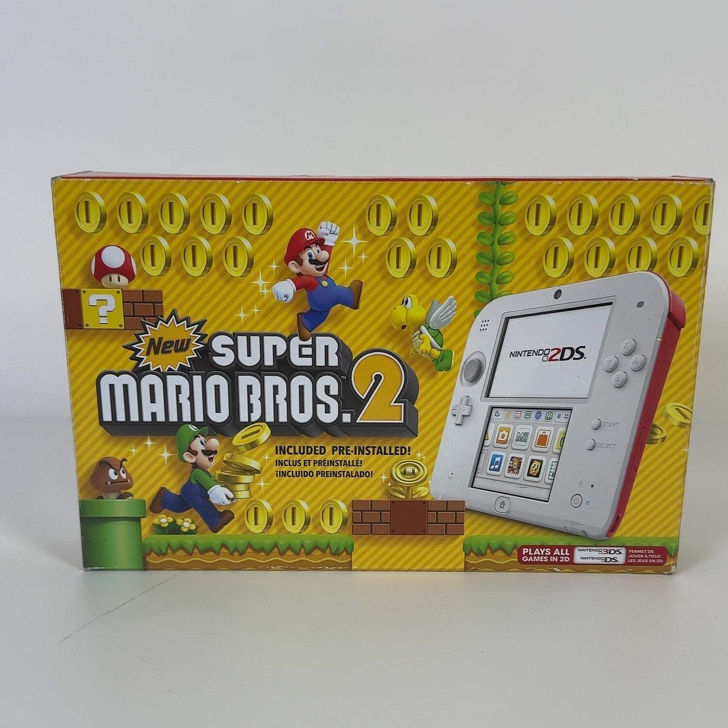 New Nintendo 2DS Super Mario Bros. 2 Console – Scarlet Red