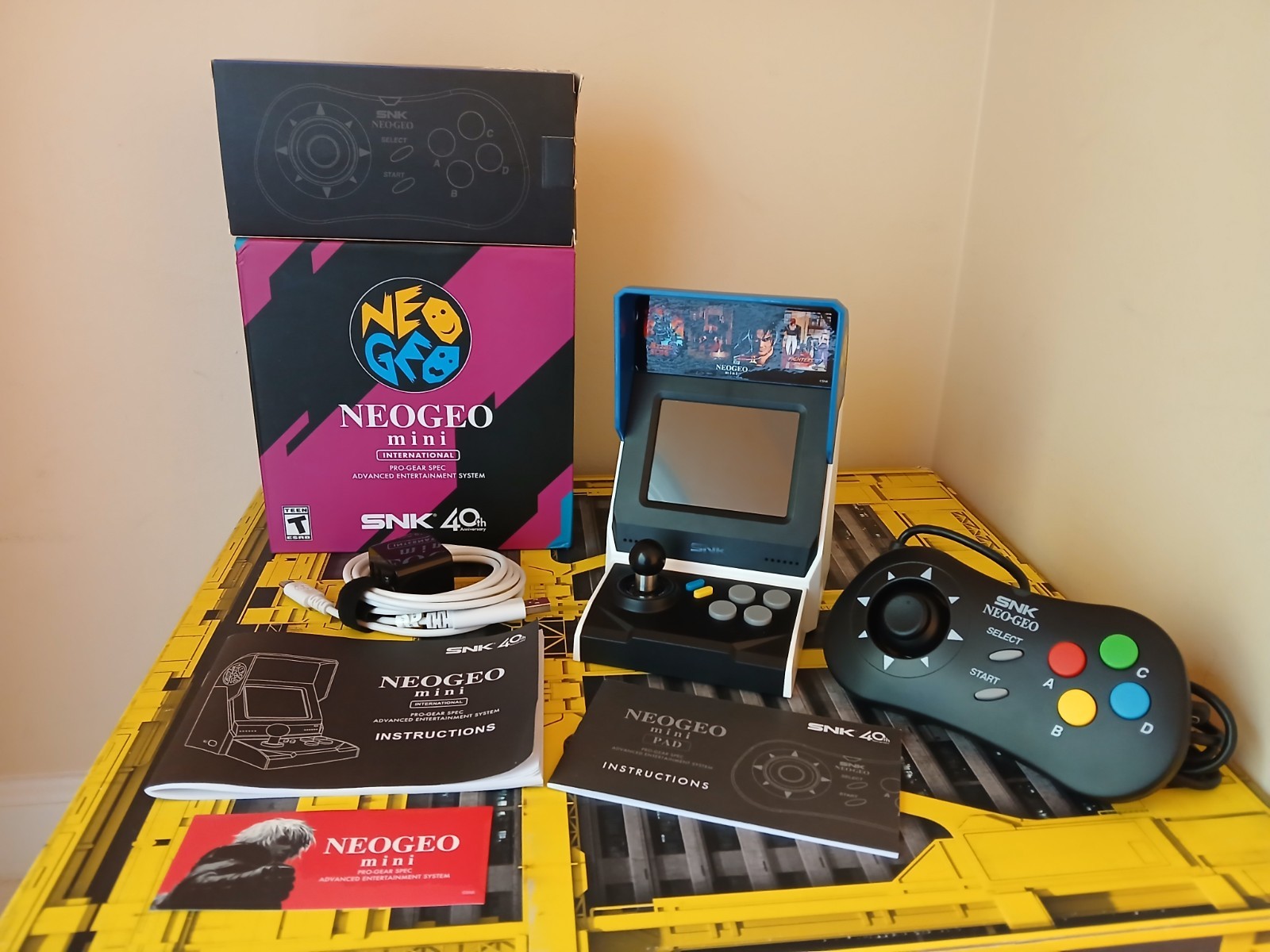 NEO GEO Mini International SNK 40th Anniversary Bundle [Please Read Description]