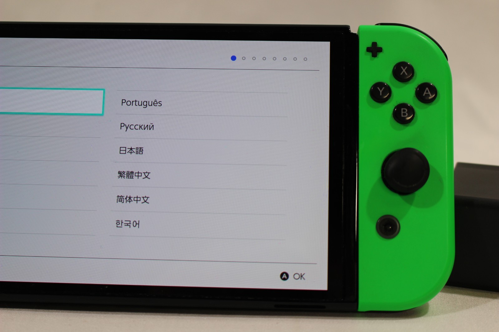 Nintendo Switch OLED Console Gaming System HEG-001- PREOWNED