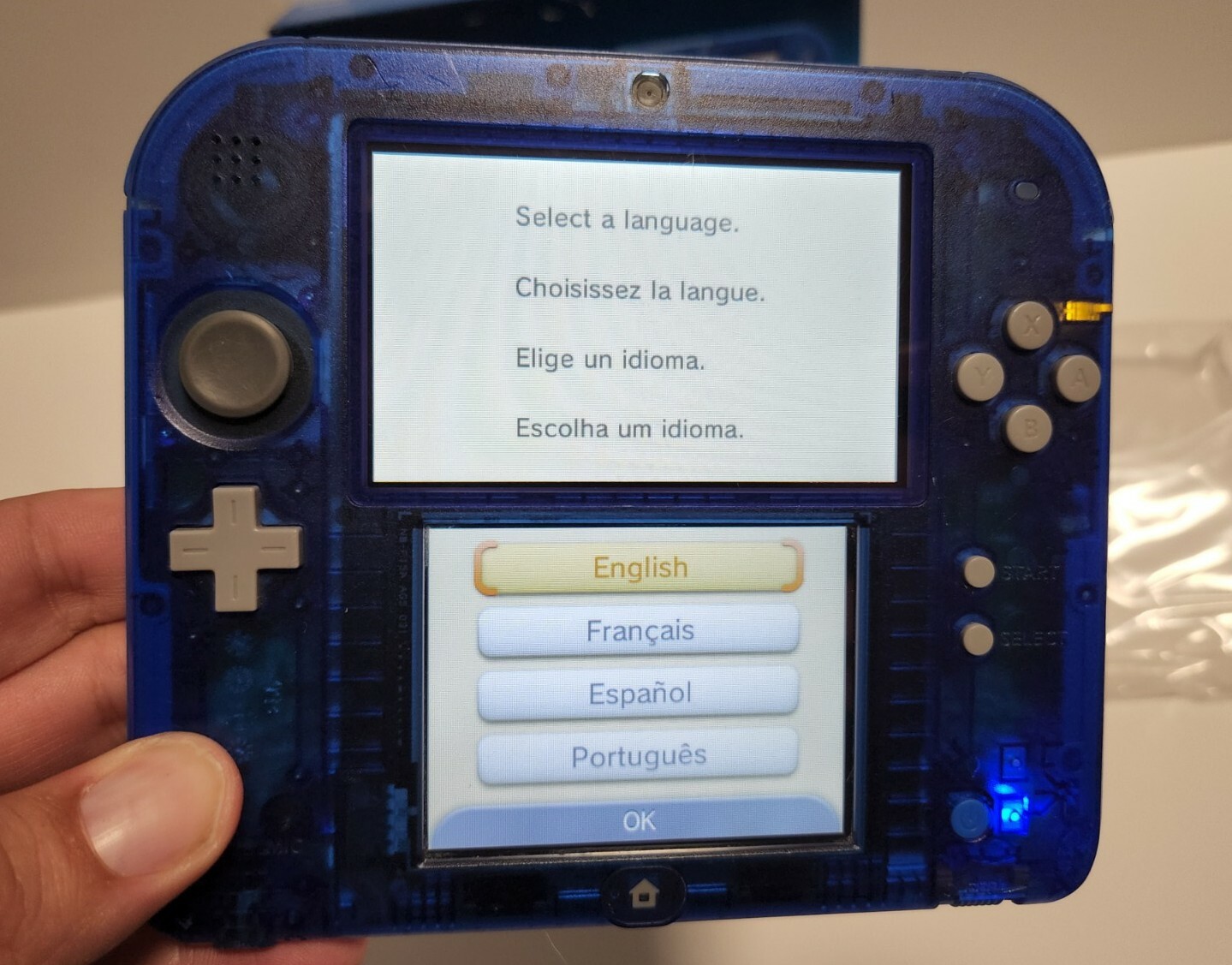 Nintendo 2DS Crystal Blue Handheld Console Bundle with Original Box TESTED