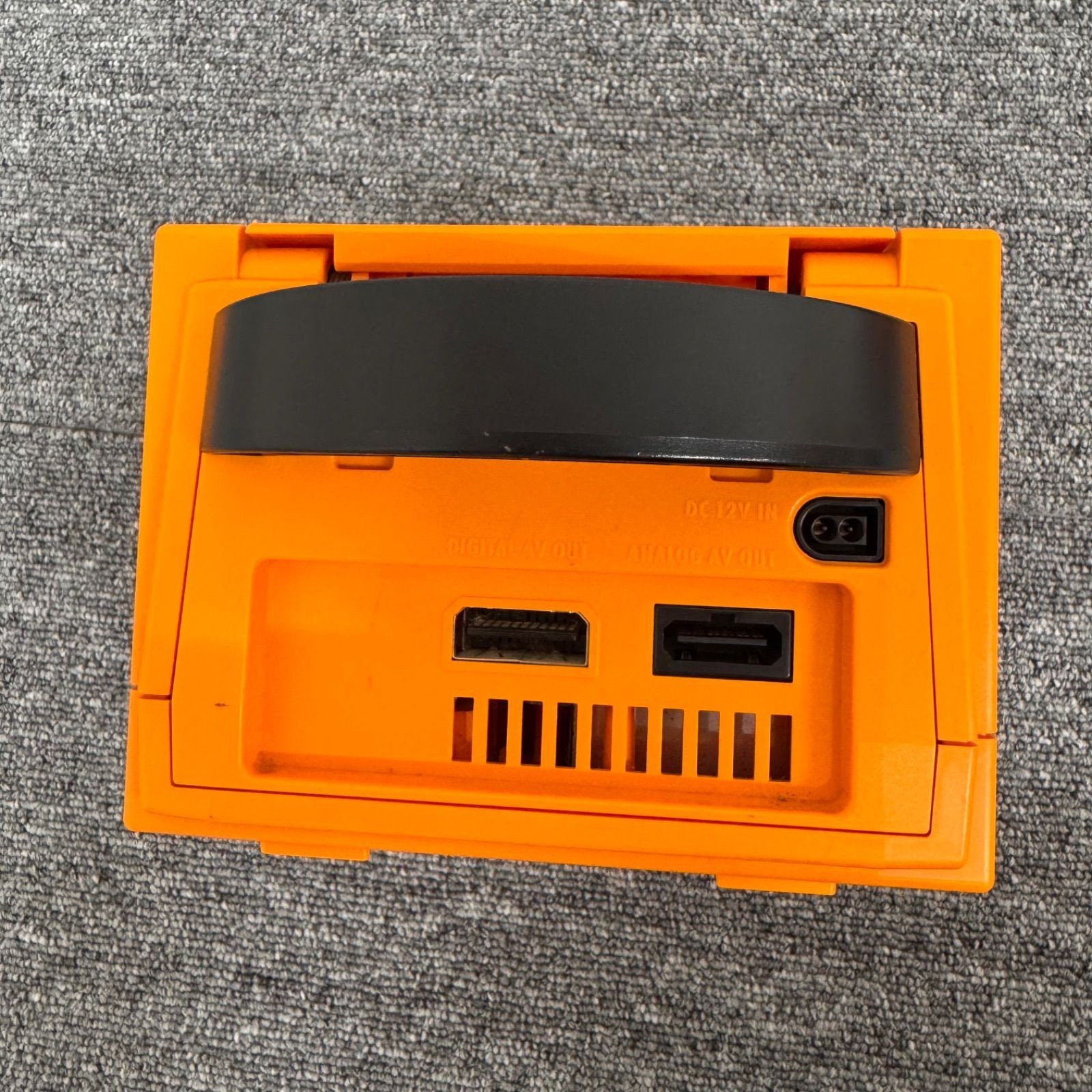 Nintendo Gamecube Spice Orange Console W/Controller, AC adapter, AV Cable