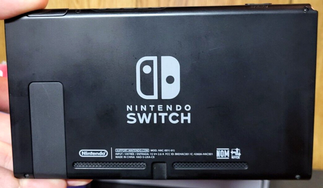 Nintendo Switch Bundle HAC-001-01 Handheld Game Console 32GB Gray w/ Young Souls