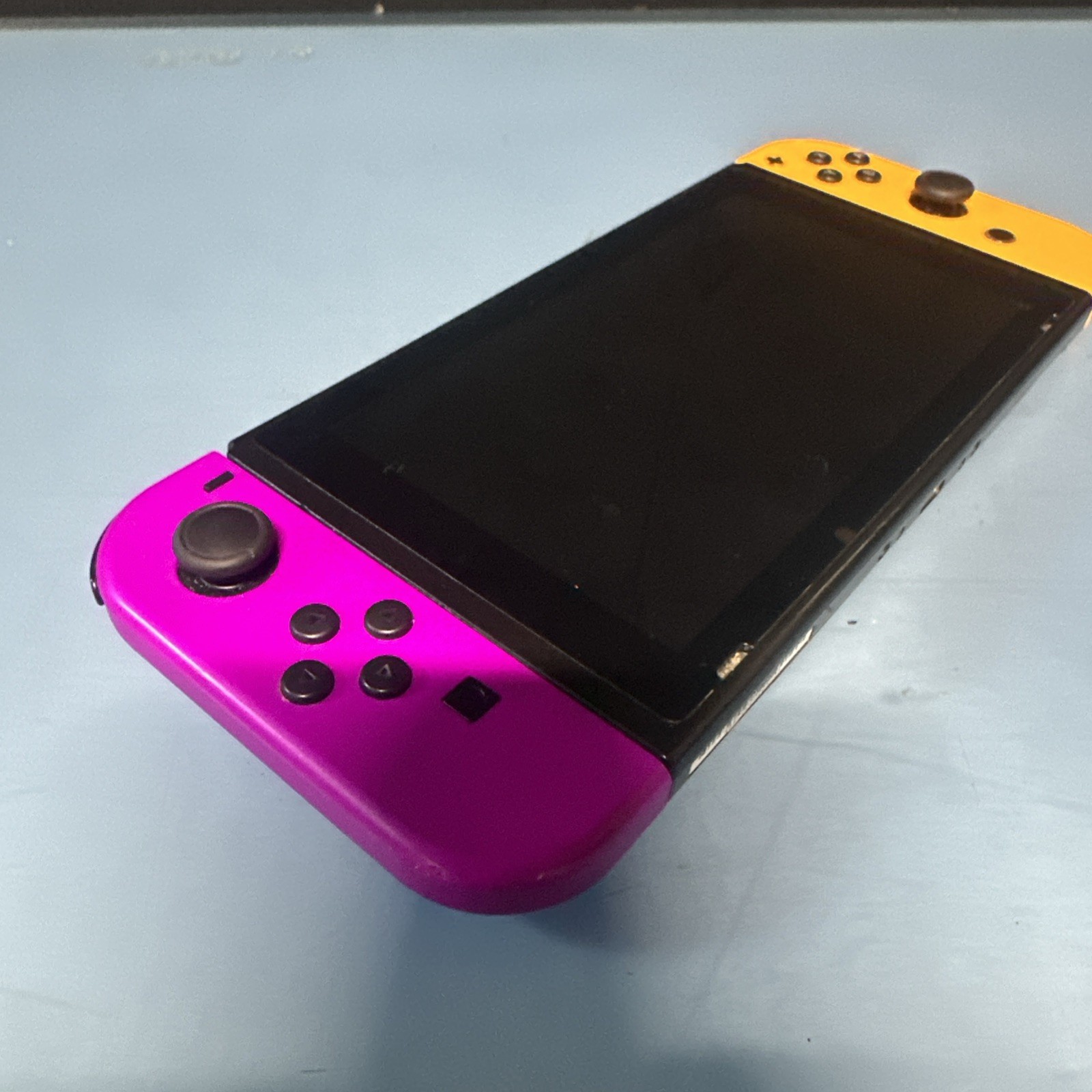 Nintendo Switch HAC-001(-01) – Tablet – BAD Left Joycon! READ DESC