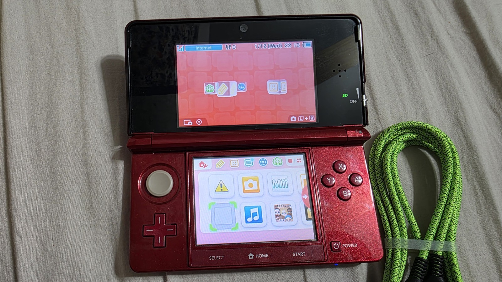 Nintendo 3DS Handheld System – USBC Charge Port – Flame Red