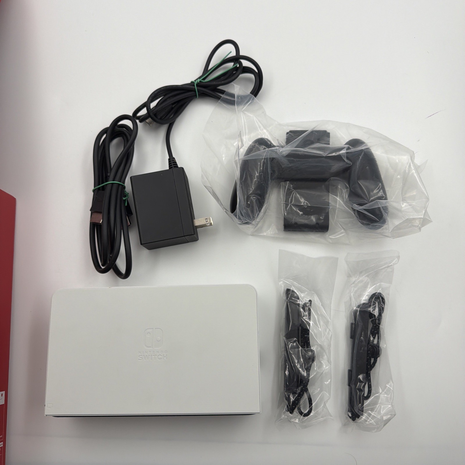 Nintendo Switch OLED White 64GB Complete In Box With Carry Case & 12 Month Code