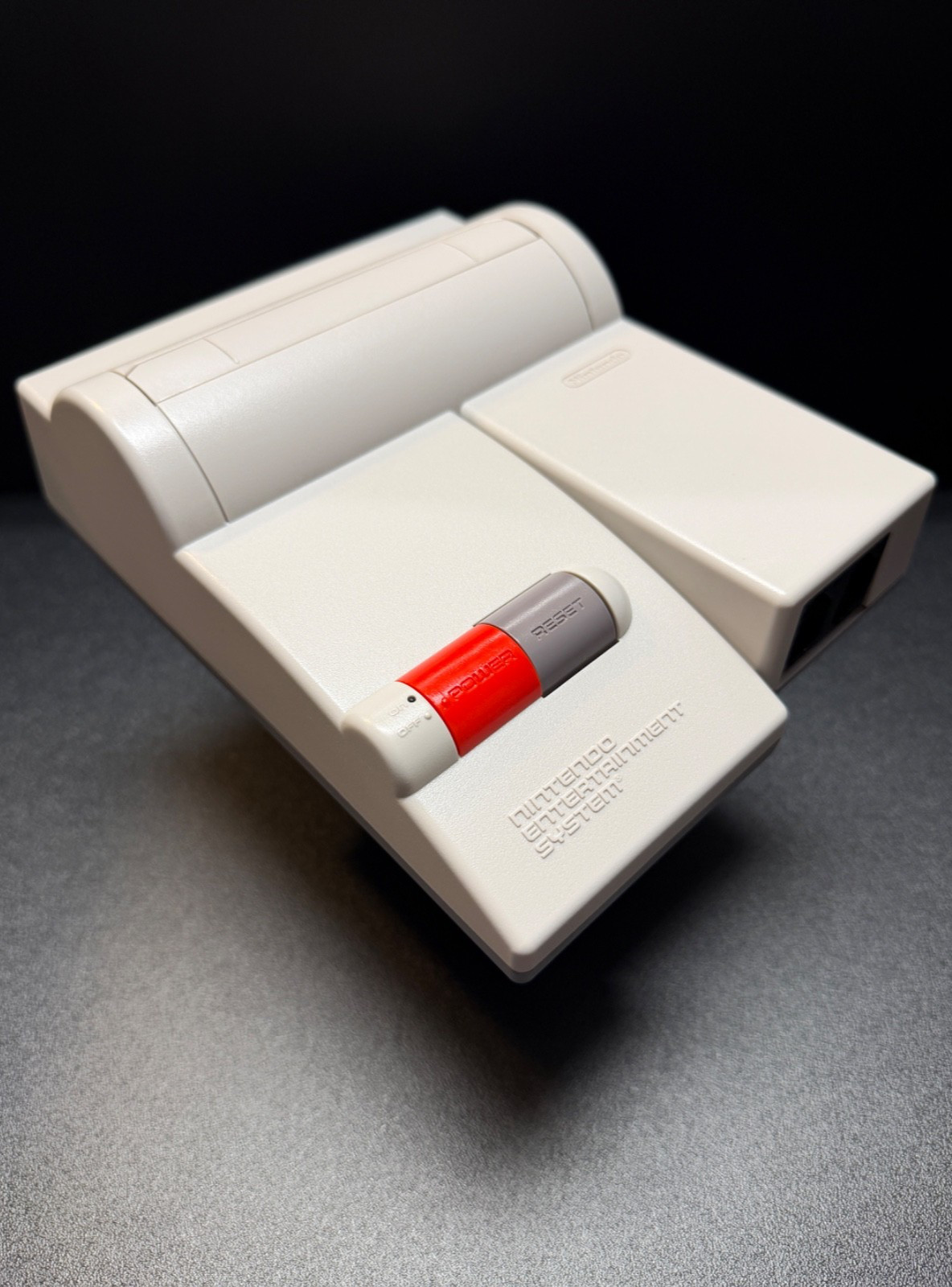 Nintendo NES – 101 Top Loader – Composite AV enhanced, SNES multi-out, re-capped