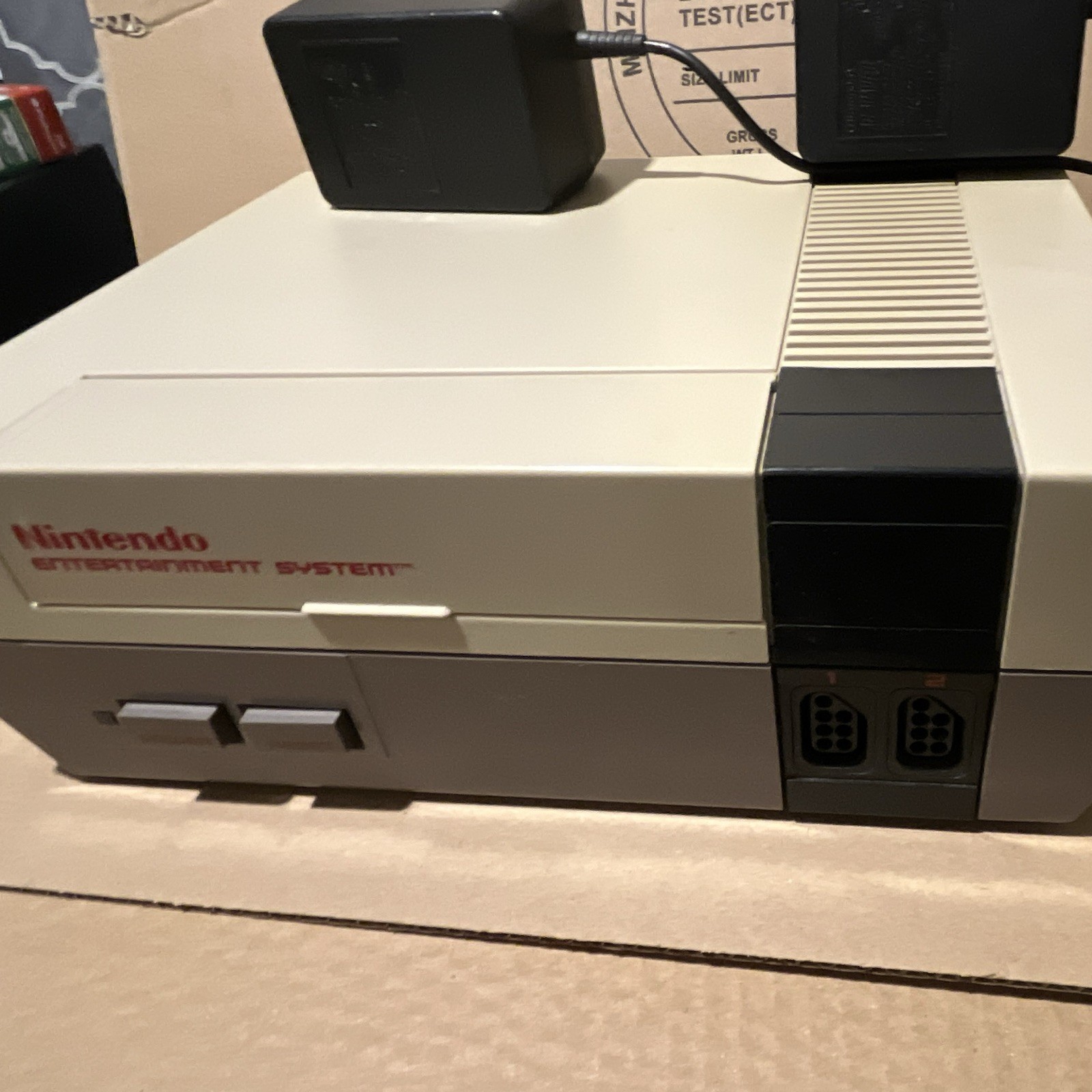 Nintendo NES-001 Entertainment System NES Gray Console NTSC-U/C RCA RF