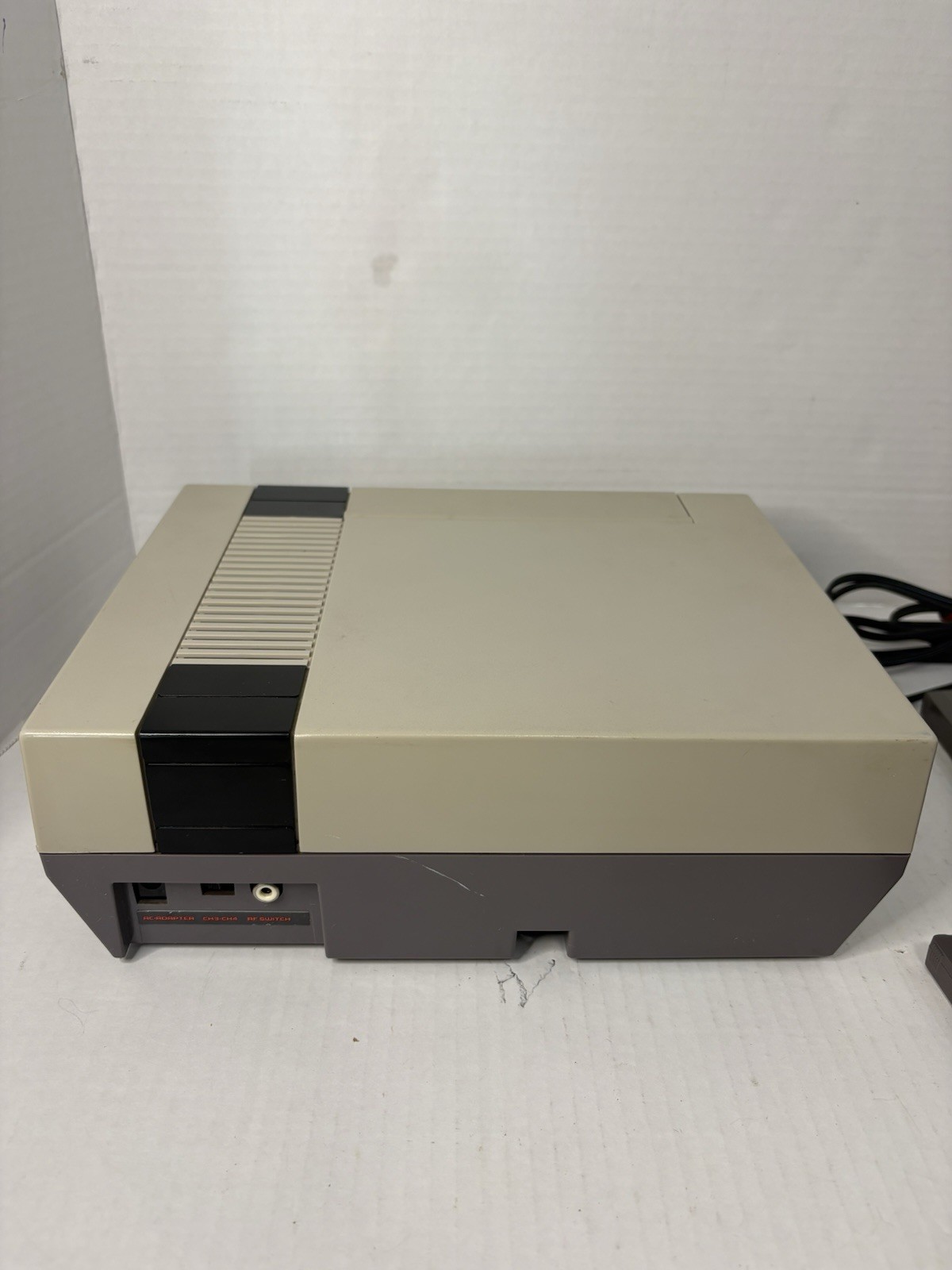Original Nintendo NES-001 Console Bundle OEM Controller Cords 3 Games – Tested