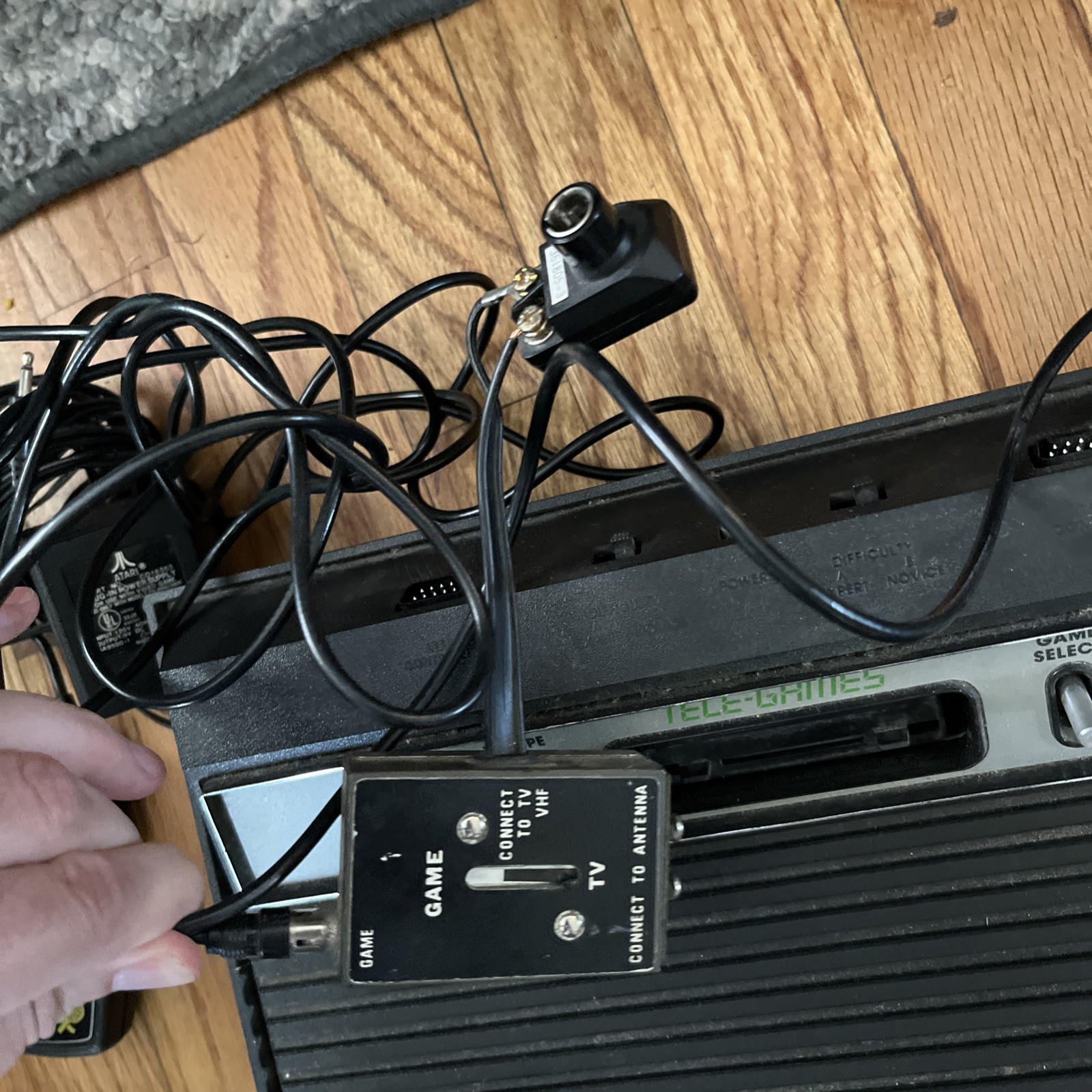 Sears Tele-Games Video Arcade Atari 2600 Console Wood 6 Controllers 16 Games