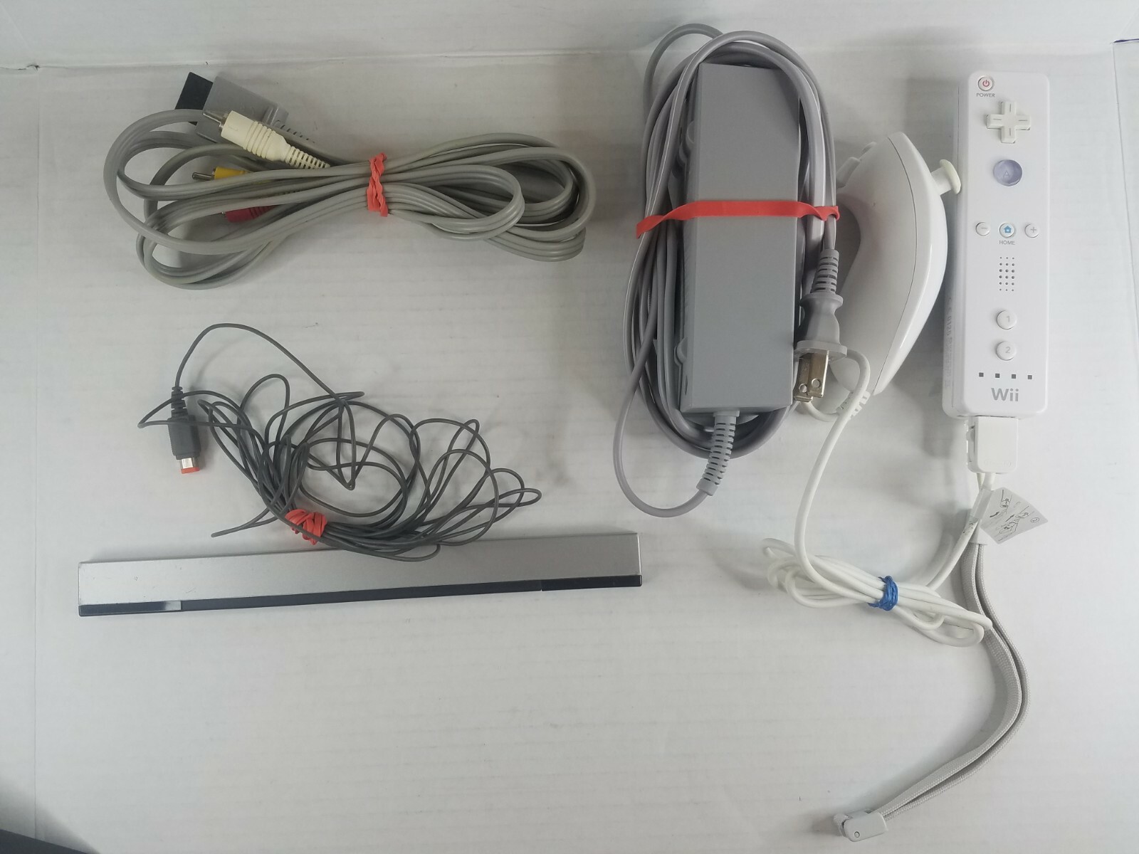 Nintendo Wii Console System RVL-001 BUNDLE Pick & Choose Your Color & Model