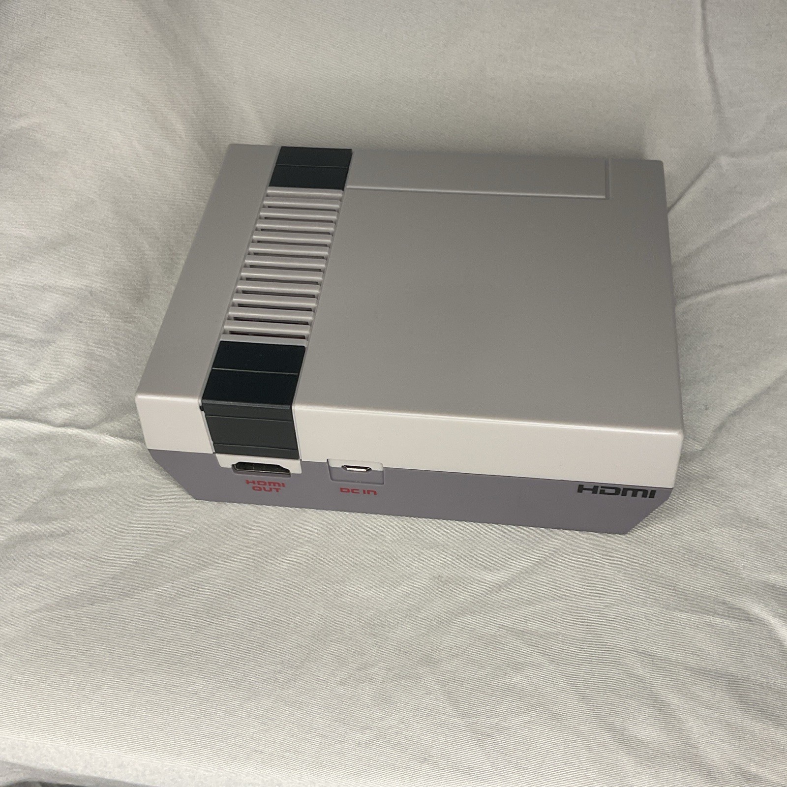 NES Classic Mini with Controller and Cables