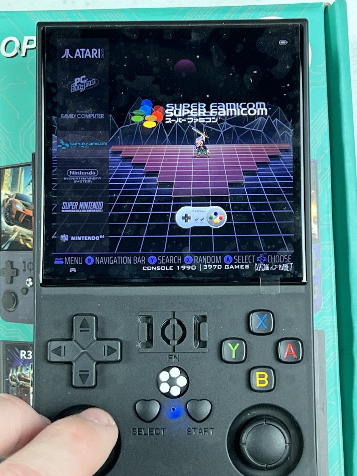 R36Max Open Source Handheld Game Console Retro Emulator 4.0 Inch IPS Screen HD