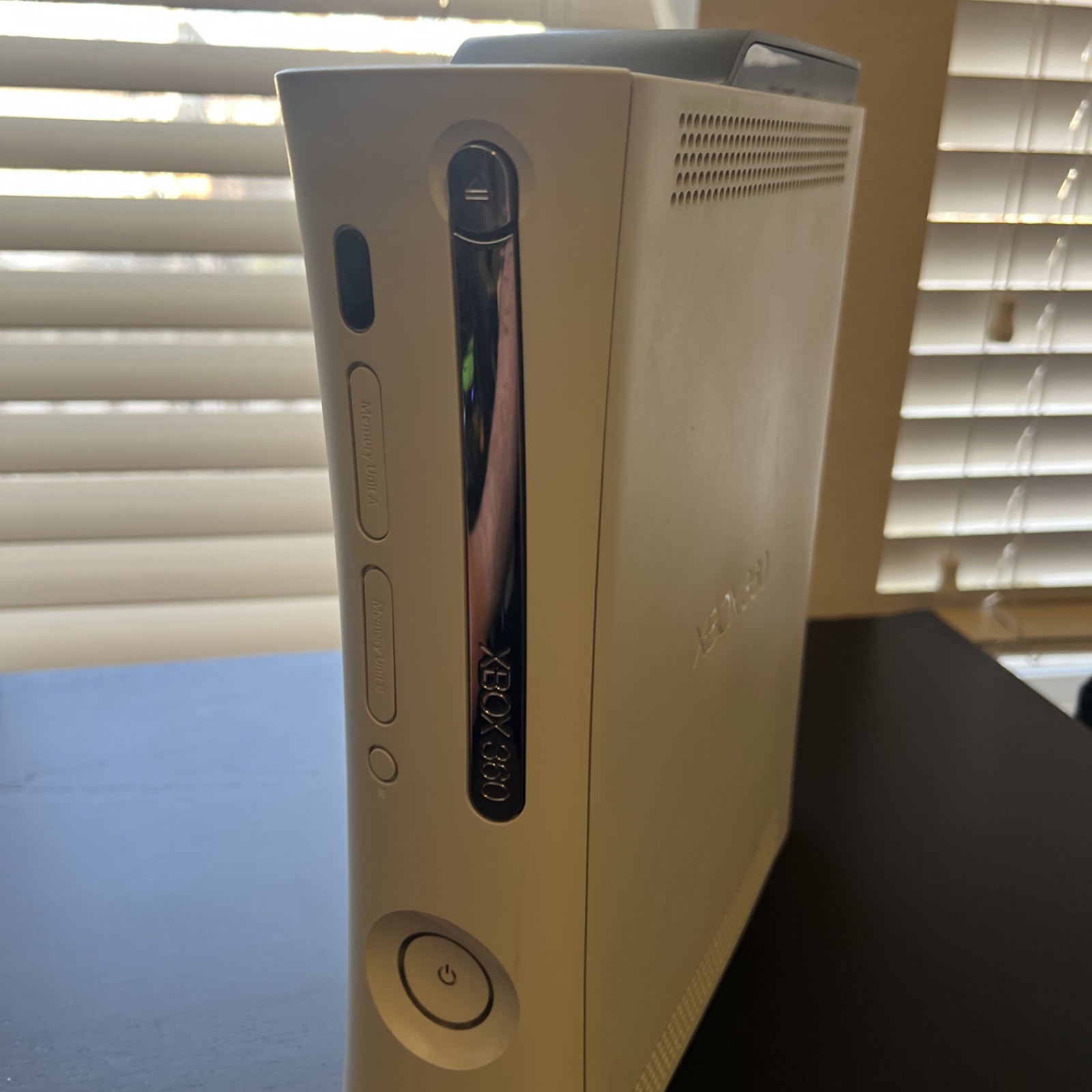 Broken Microsoft Xbox 360 20GB Console Gaming System Bad Disk Drive