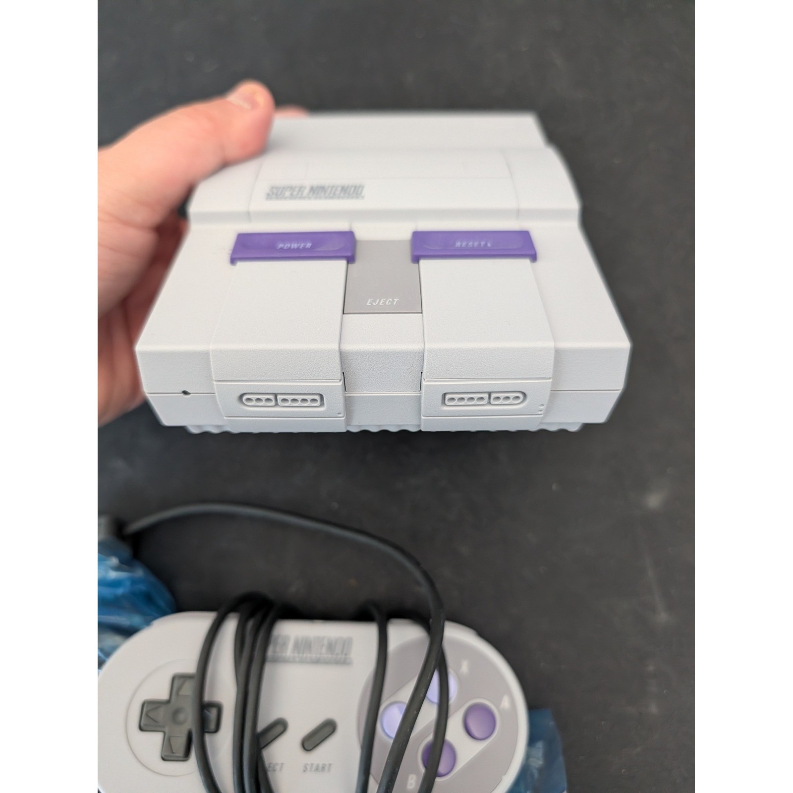 Nintendo Super NES Classic Edition Mini Console CLV-201 with 2 Controllers Gray