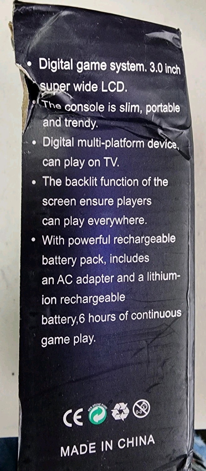 FC Game 3.0″ TFT 8-Bit Classic Handheld Console Red + Gamepad