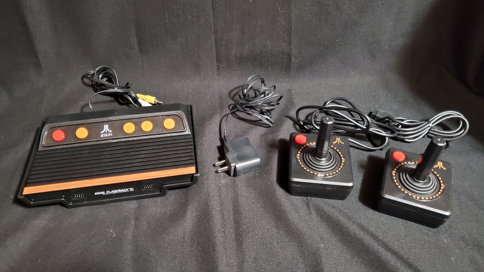 Atari Flashback 3 Classic Game Plug N Play Console 60 Games with Poster