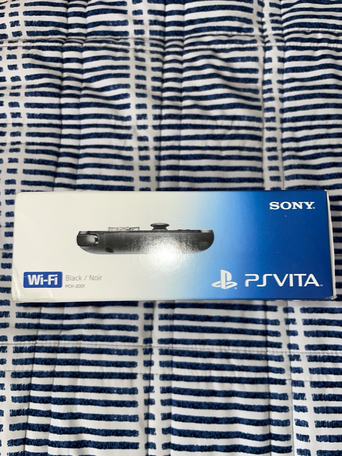 Sony PS Vita Black (Noir) Brand New Sealed in Box PCH- 2001 “RARE”