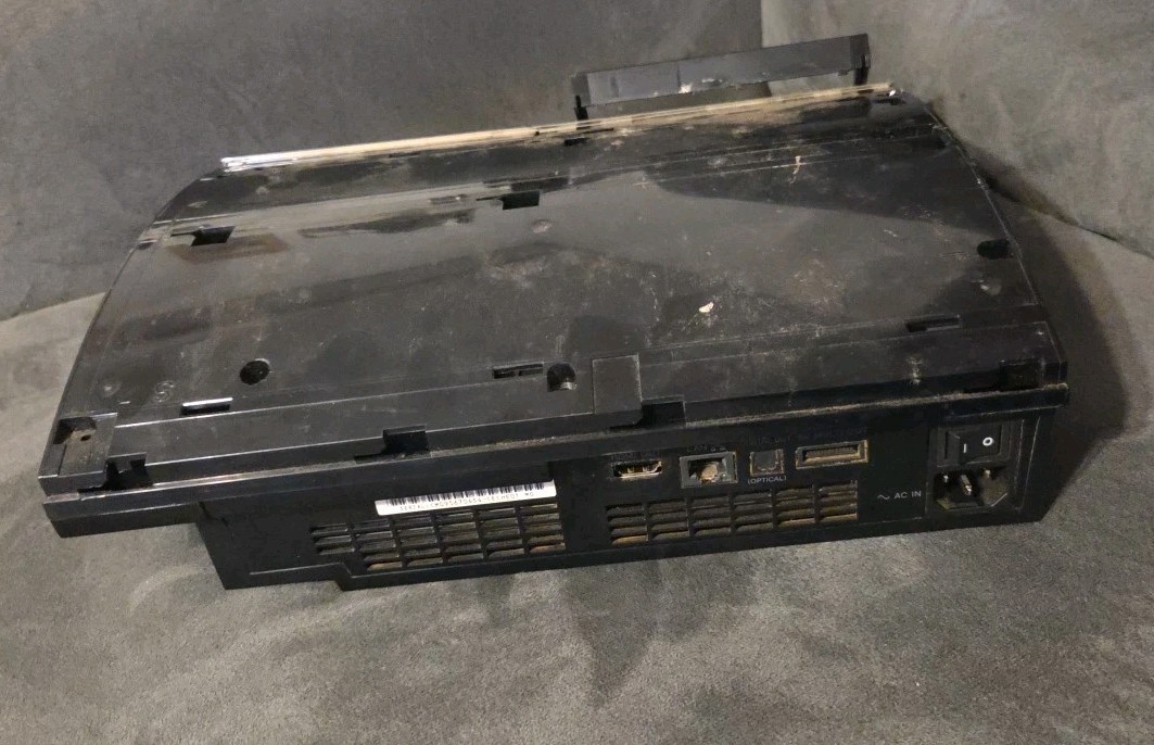 PlayStation 3 PS3 CECHE01 Backward Compatible For Parts Or Repair Console Only