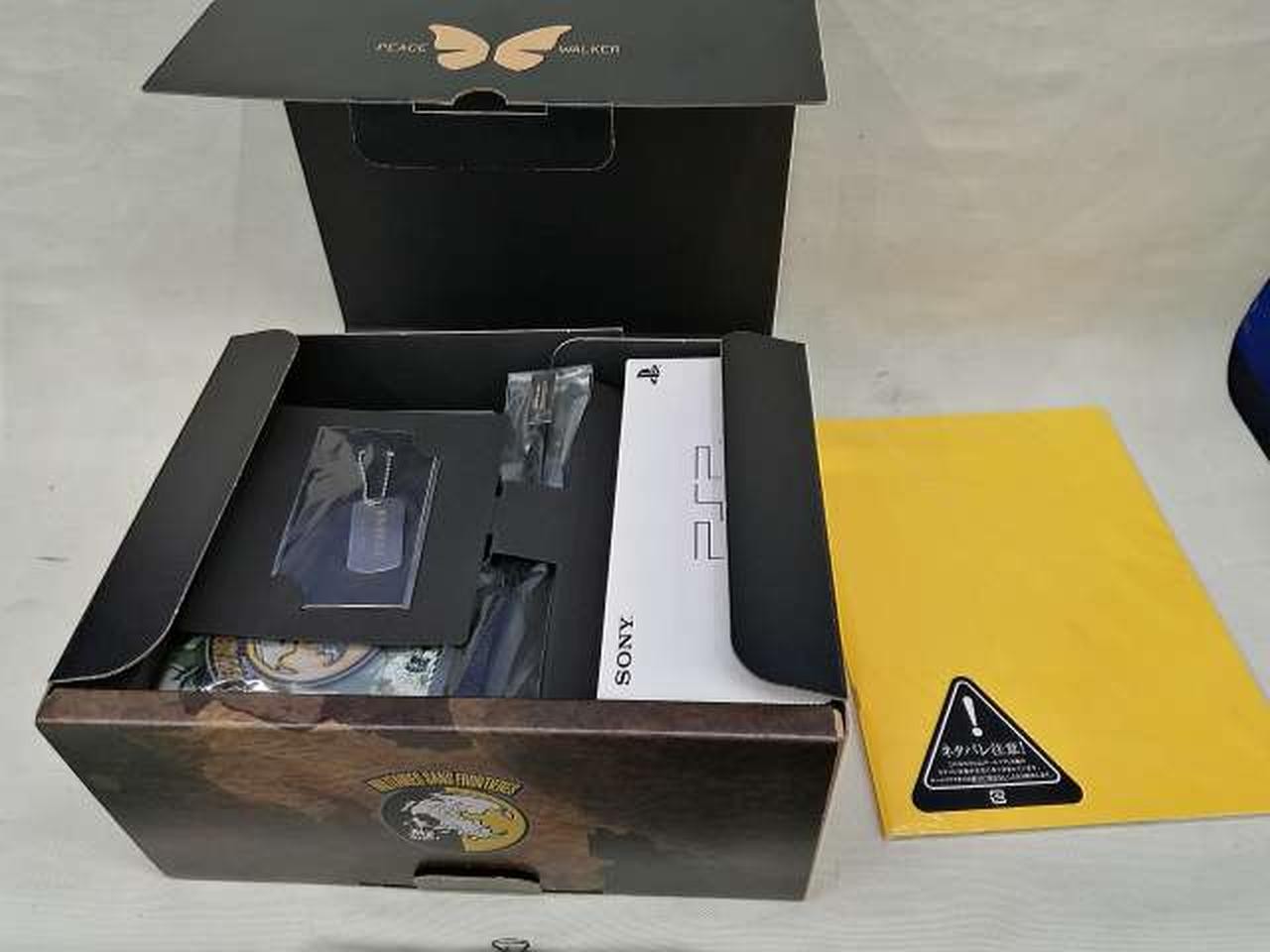 PSP Model METAL GEAR SOLID PEACE WALKER SONY KONAMI