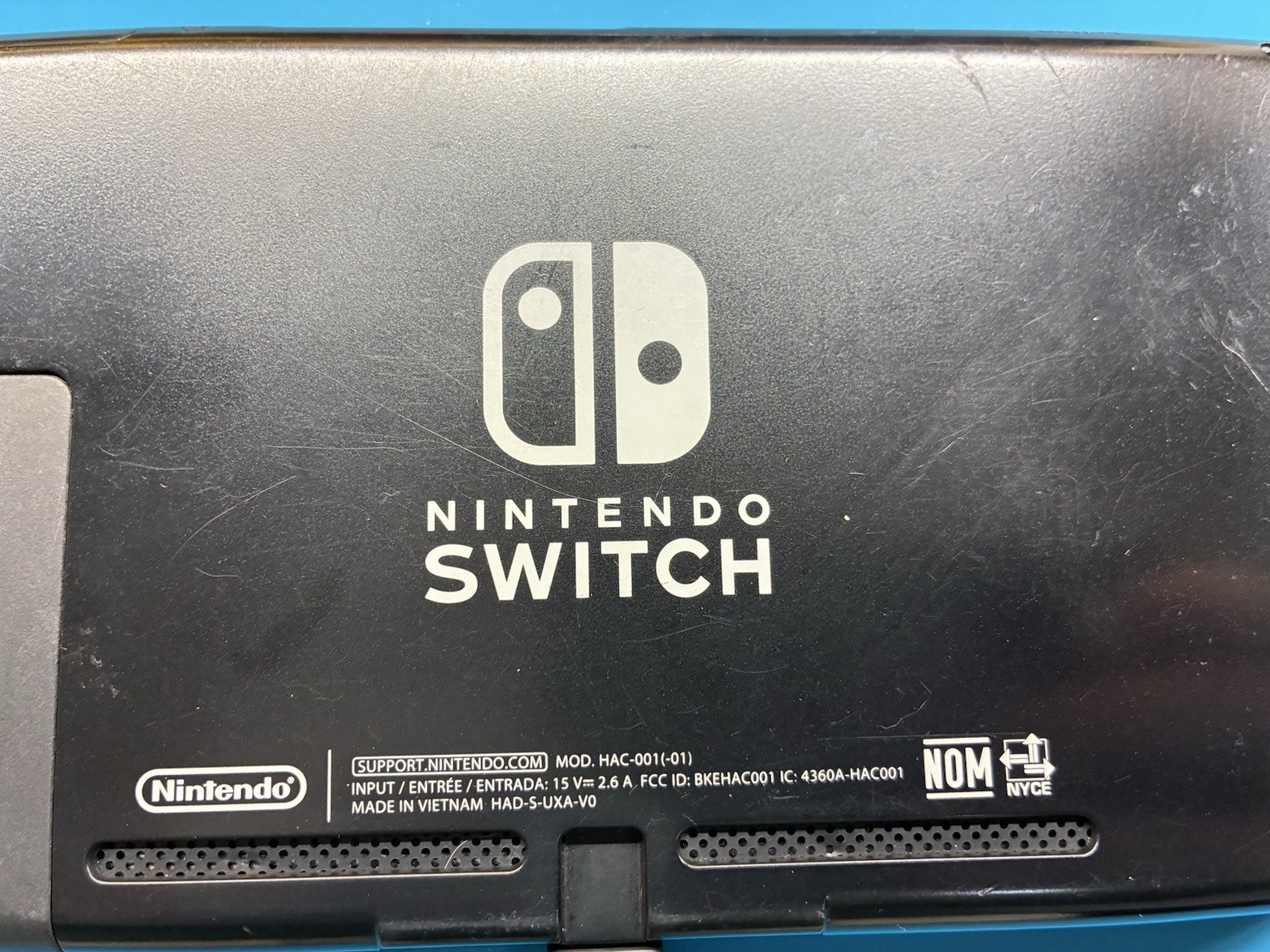 Nintendo Switch V2 HAC-001(-01) CONSOLE ONLY TESTED & WORKING
