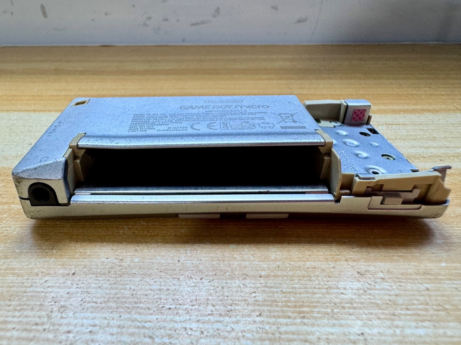 Nintendo Gameboy Micro OXY001 Metallic Silver Handheld Console – Parts or Repair