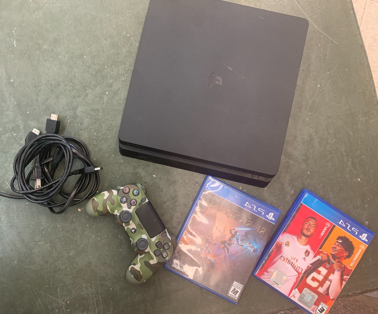 Sony PS4 Slim CUH-2015A 500GB Bundle Controller + 2 Games Tested
