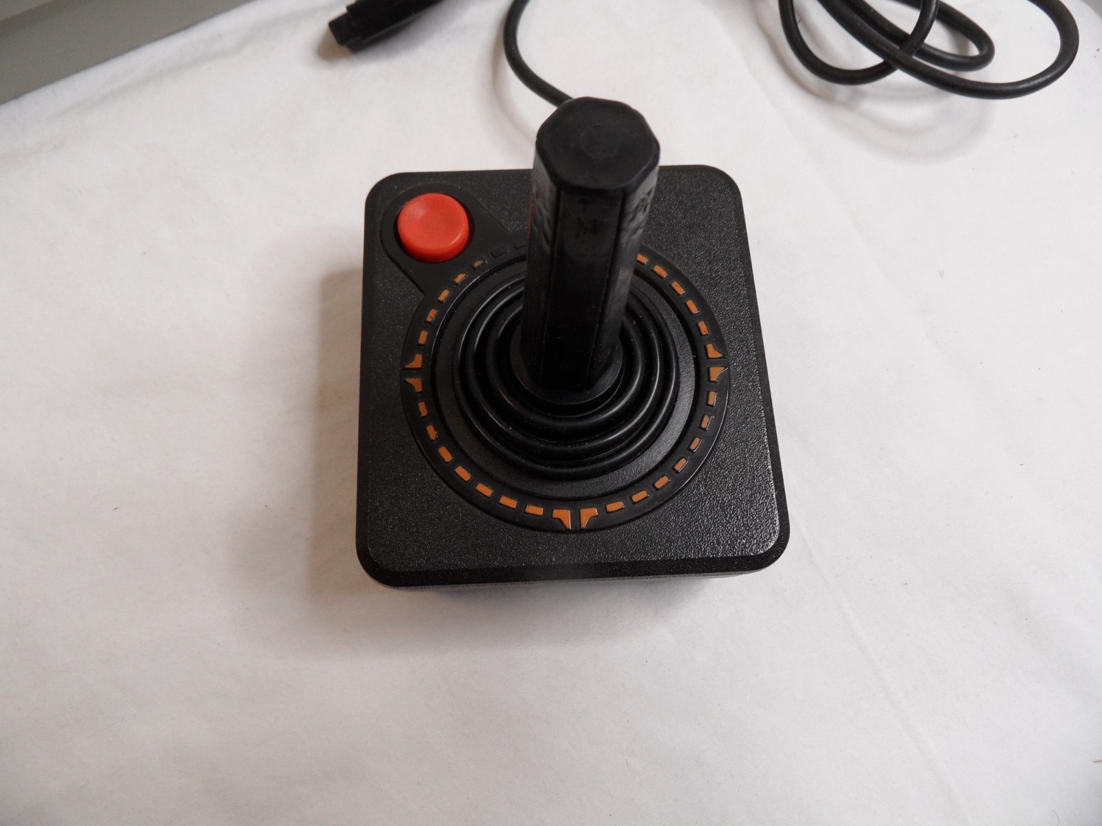 Atari XE XRGS Game System Console w/ Power Supply , Joystick, – Tested