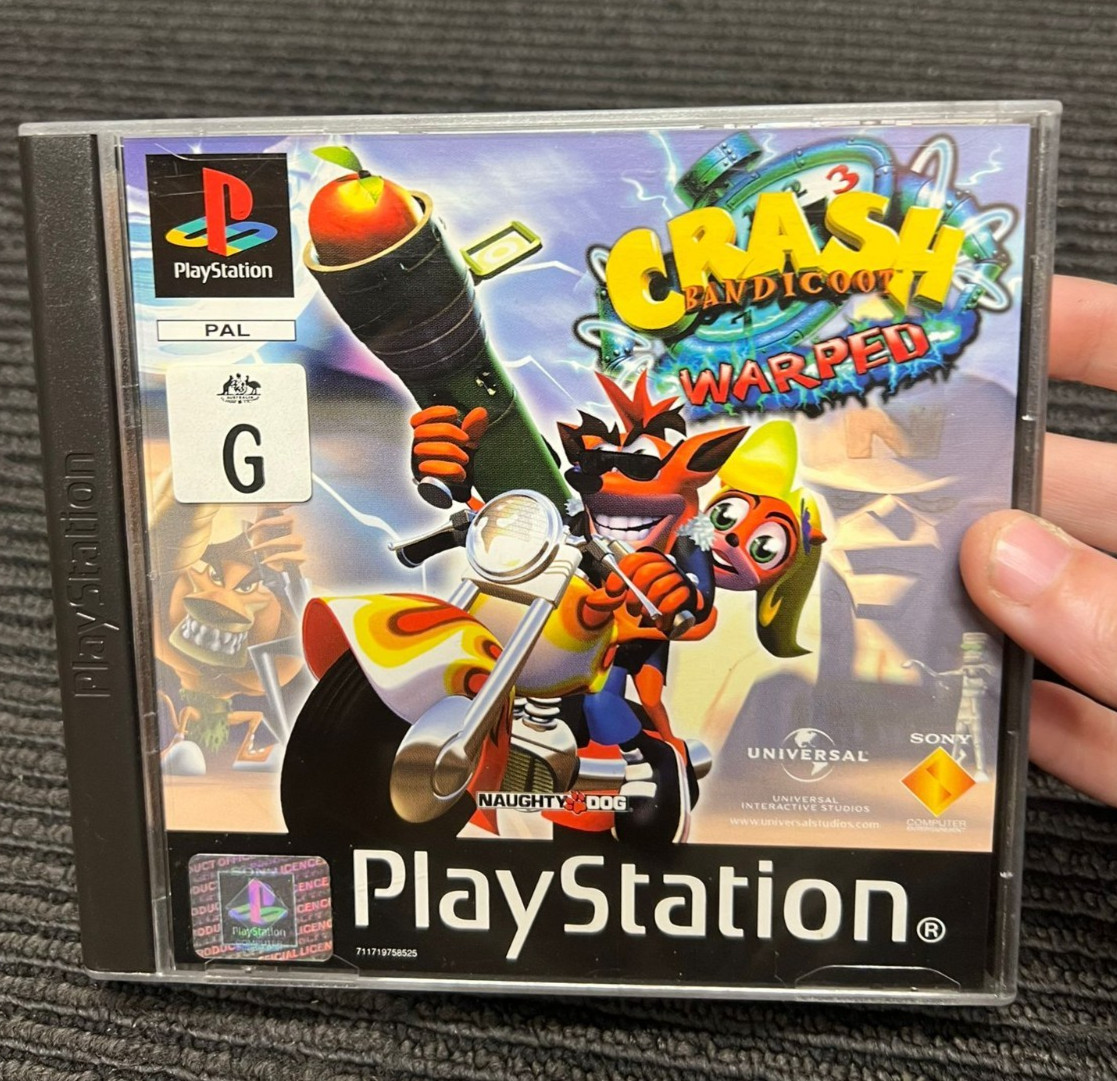 SONY PLAYSTATION ONE PS1 PAL CONSOLE SCPH-5502 WITH 4 GAMES AND ACCESSORIES