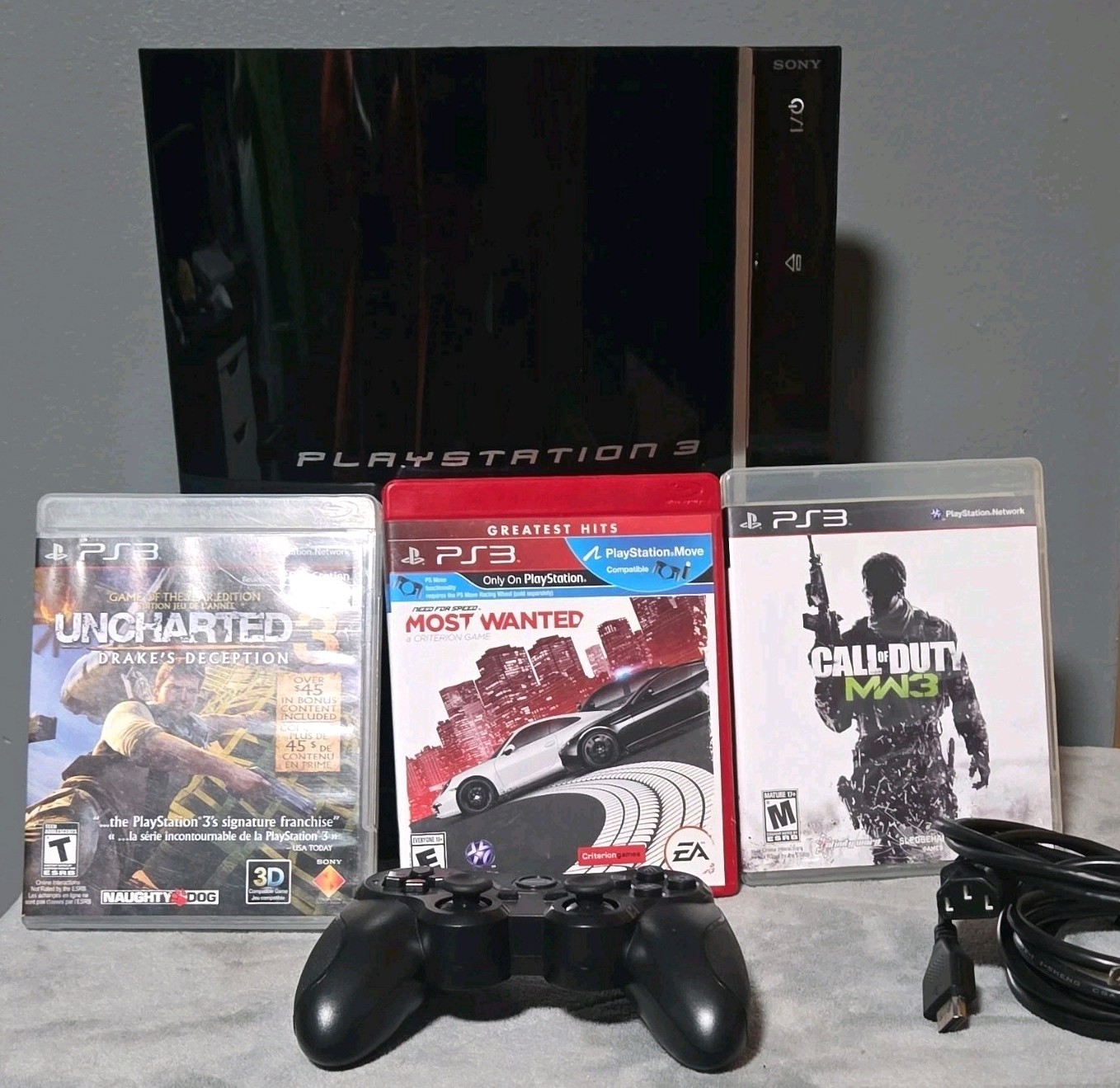 Sony PlayStation 3 CECHG01 Console w/ Controller, Uncharted 3, MW3 Read Descrip