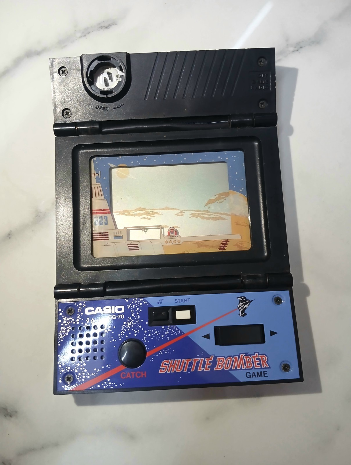 Vintage Casio Shuttle Bomber CG-70 Game & Radio Handheld System 1983