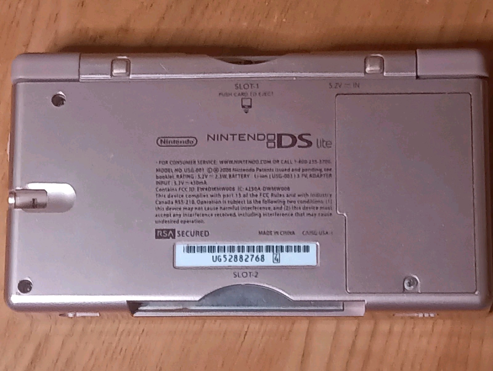 Nintendo DS Lite System Portable Gaming Console – Coral Pink Near Mint Condition