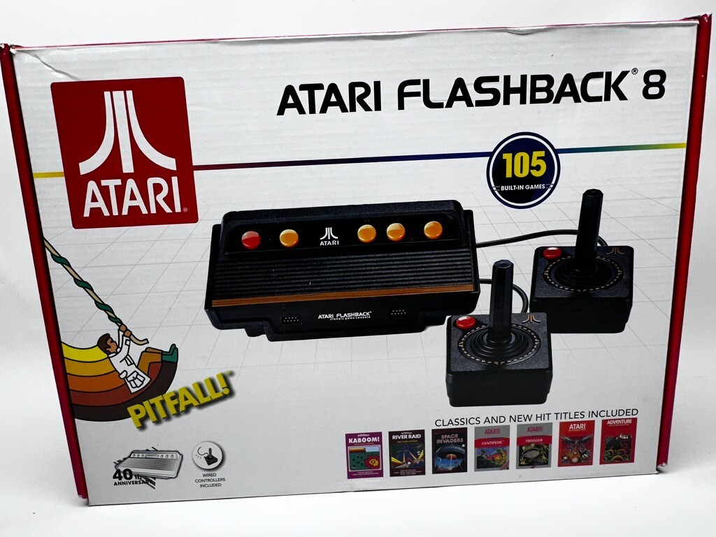 2017 Atari Flashback 8- 105 games built in 40th Anniversary Edition! Tested