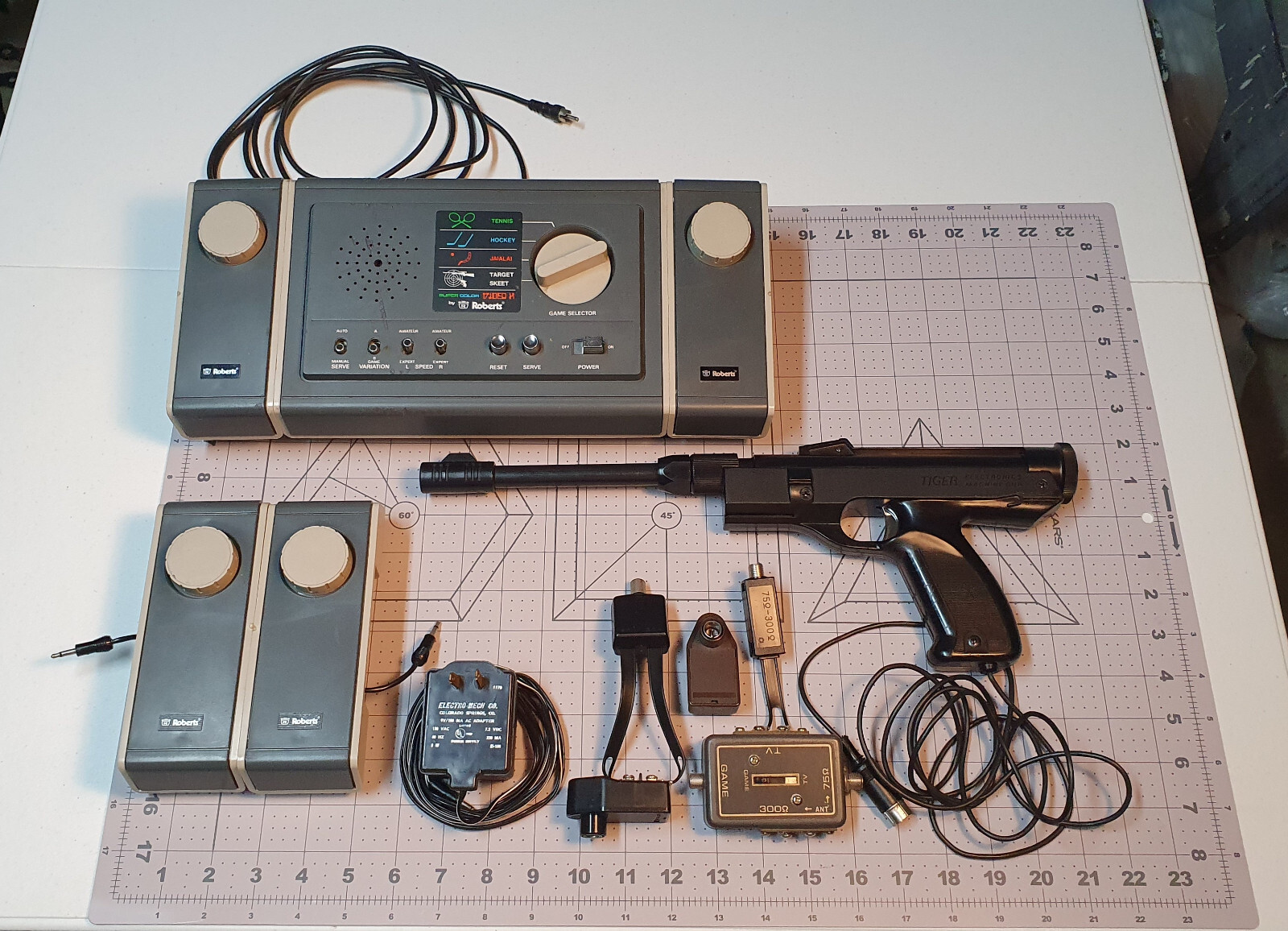 VTG Super Color Video X Roberts Video Entertainment System RARE Gun Game READ!