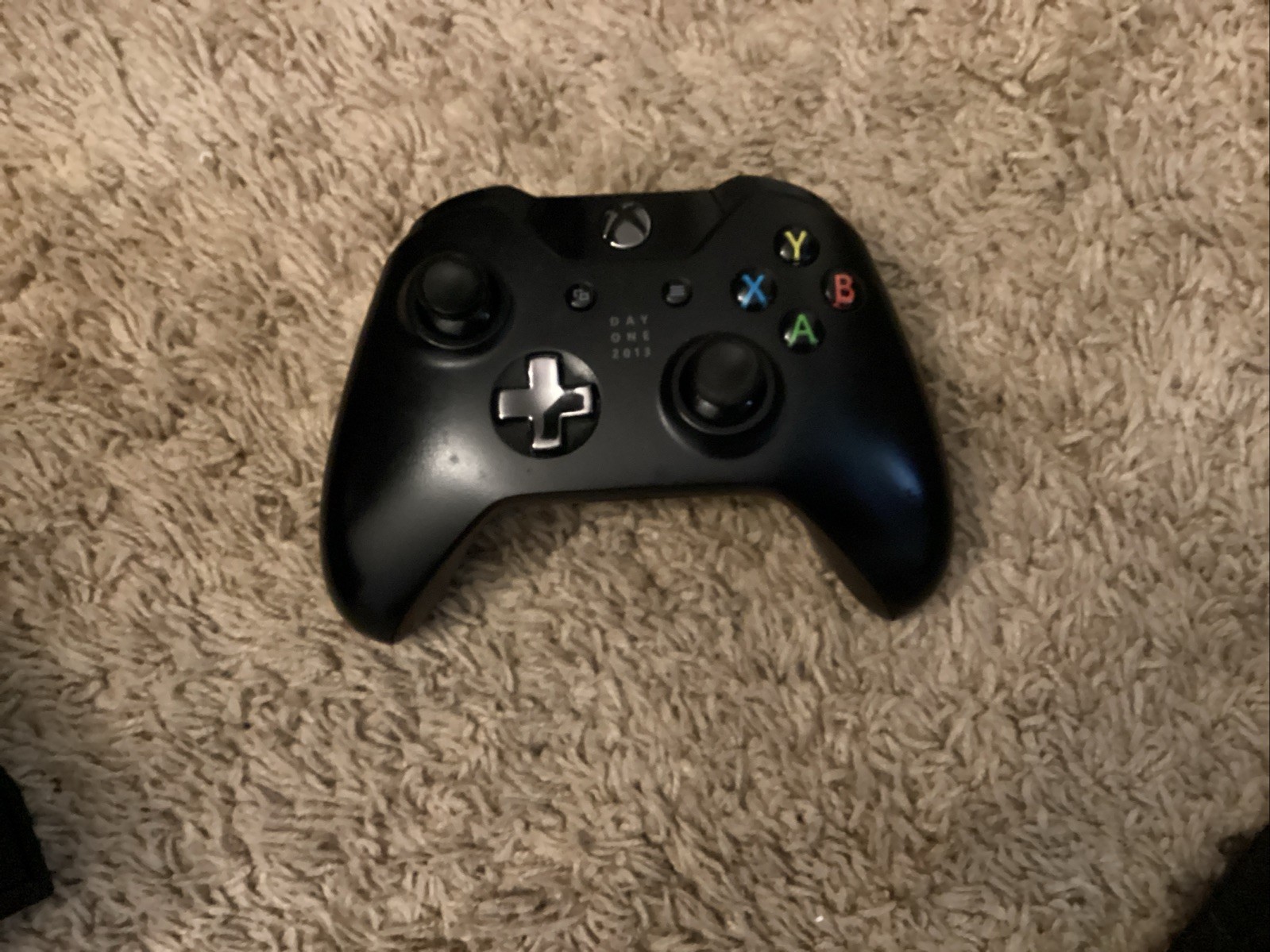 Microsoft Xbox One with Kinect 500GB Black Console – 7UV-00077