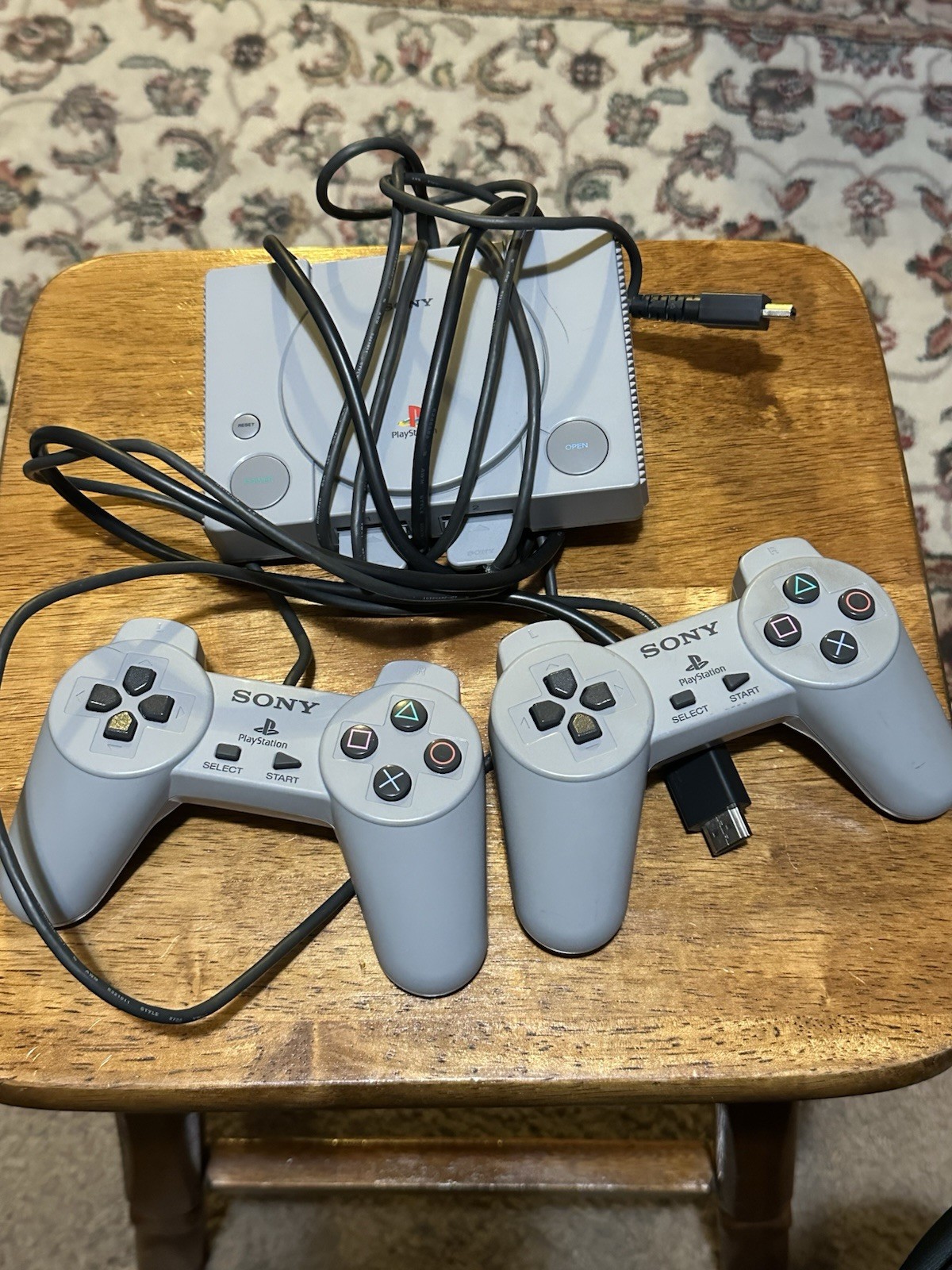 Sony PlayStation PS1 Classic Mini Console SCPH-1000R 2 Controllers Tested Works