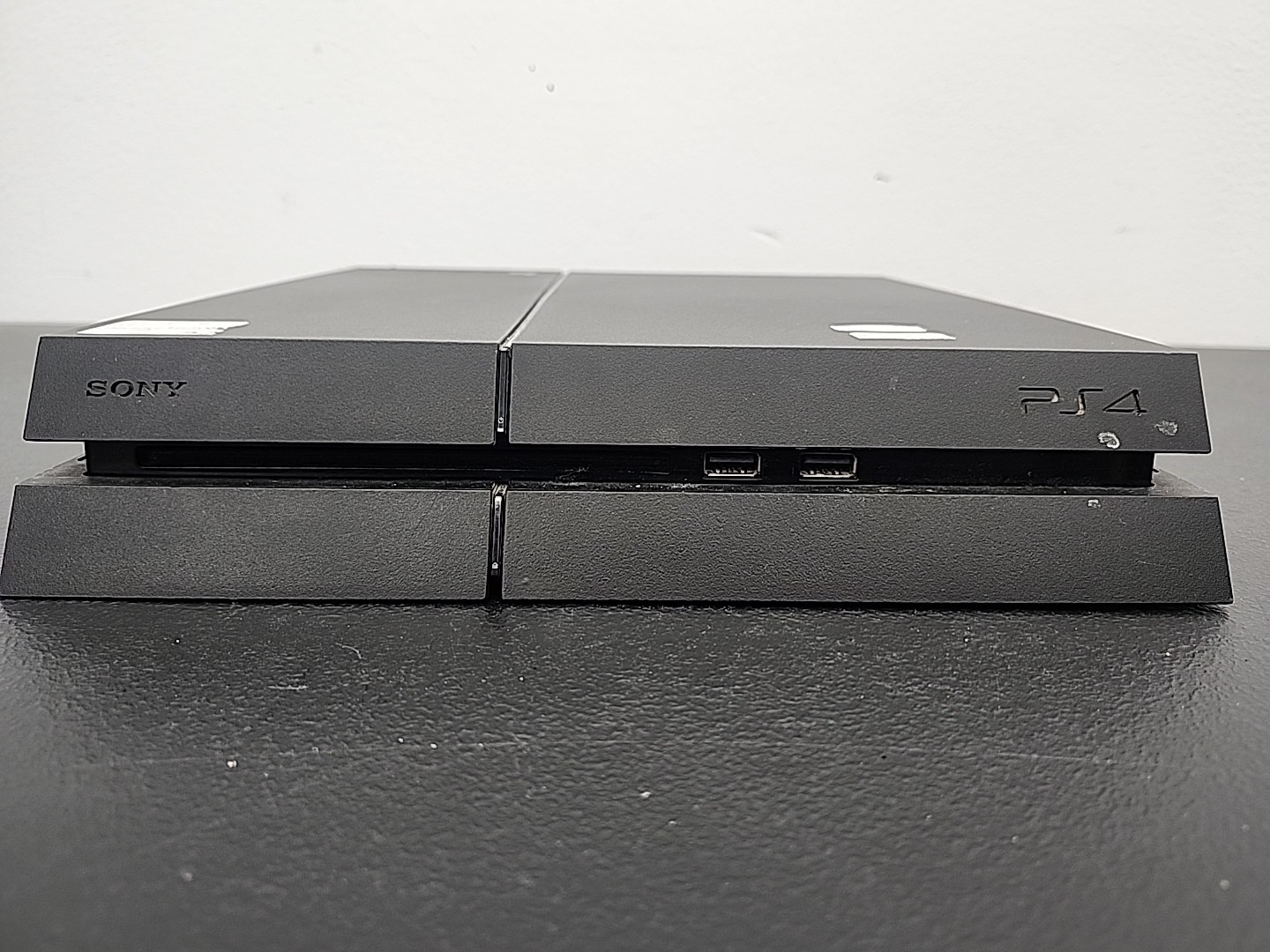 Sony PlayStation 4 CUH-1215A Console PS4, Tested And Working