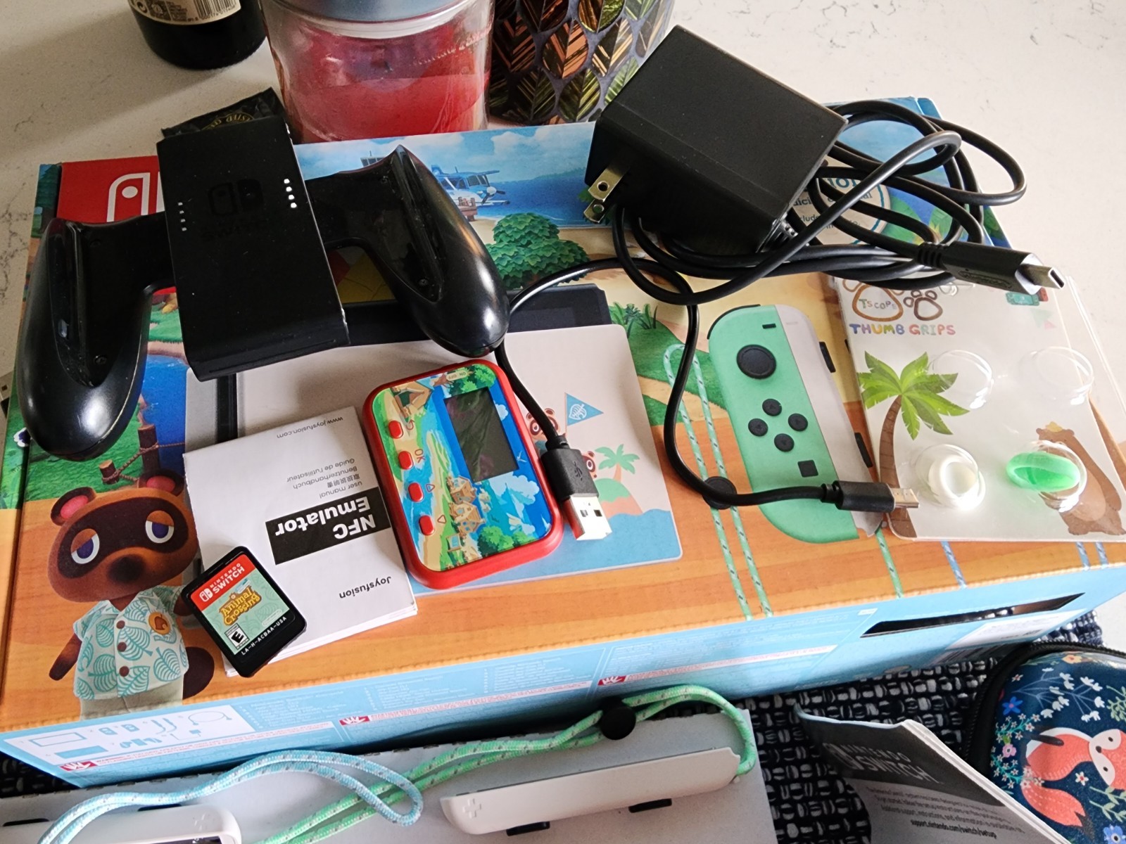 Nintendo Switch – Animal Crossing Edition