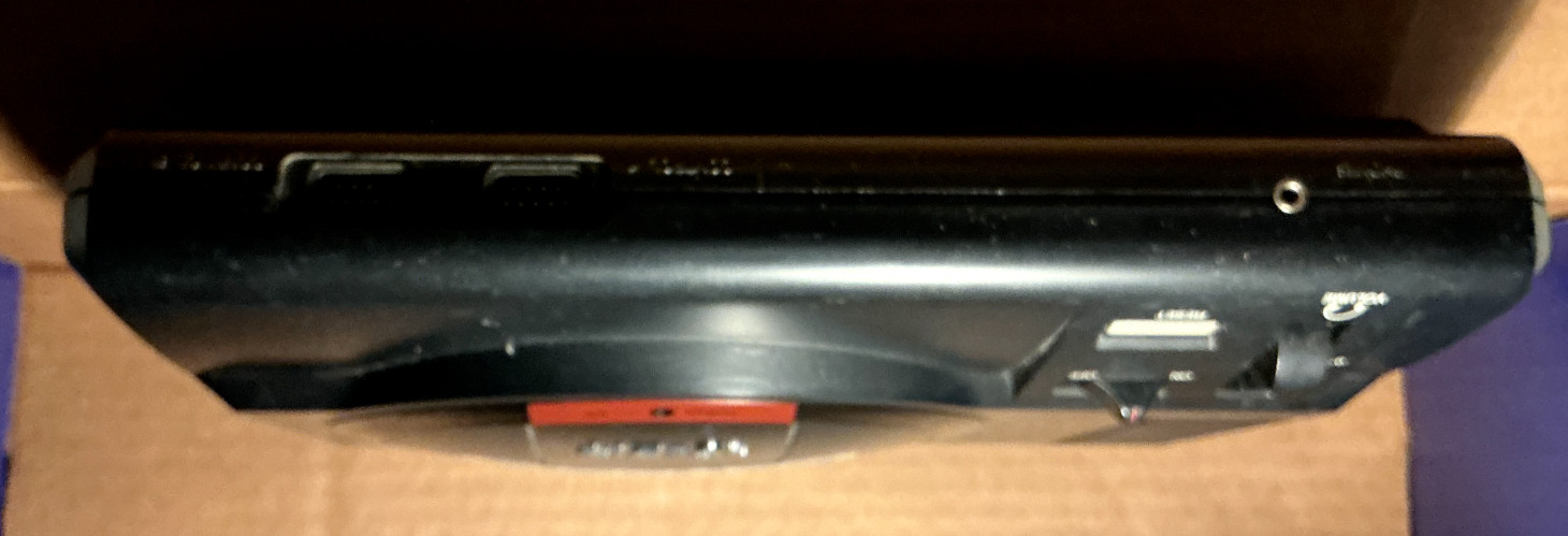 Sega Genesis Model 1601 Console [High Definition]