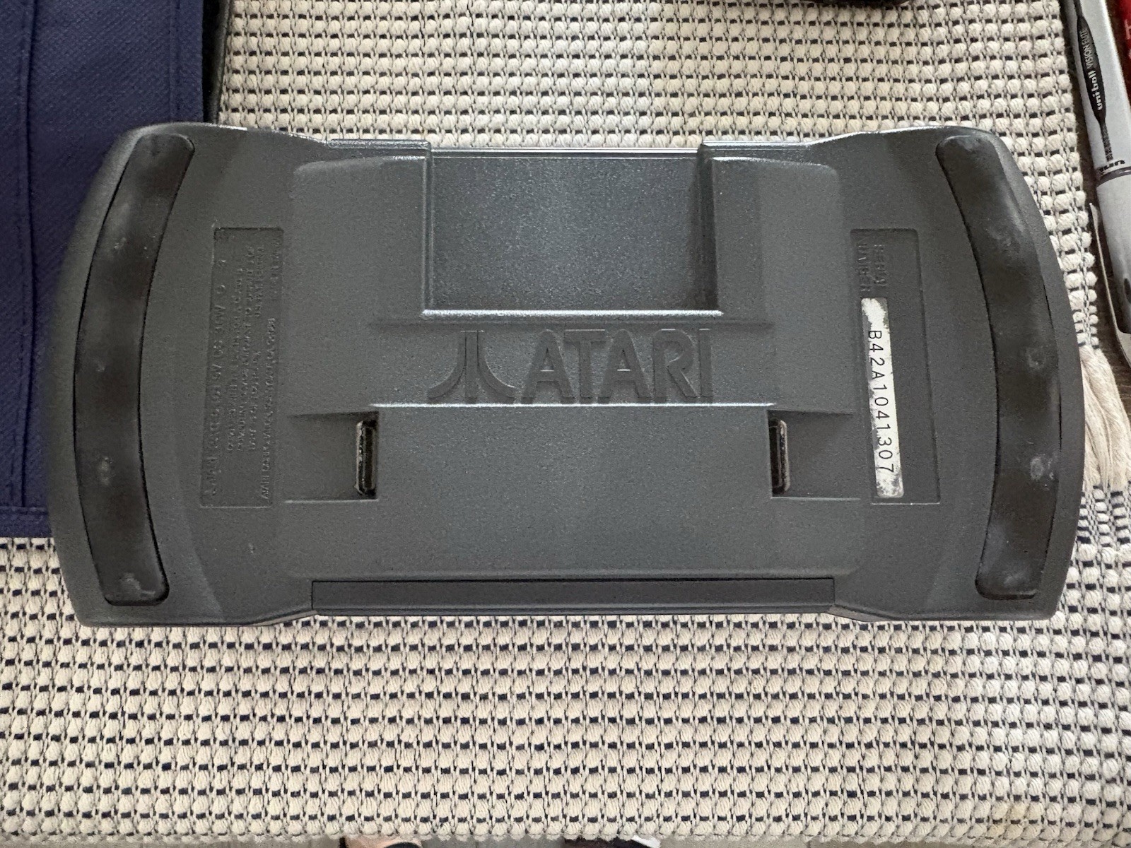 Atari Lynx II Handheld Game System A CONDITION For Parts