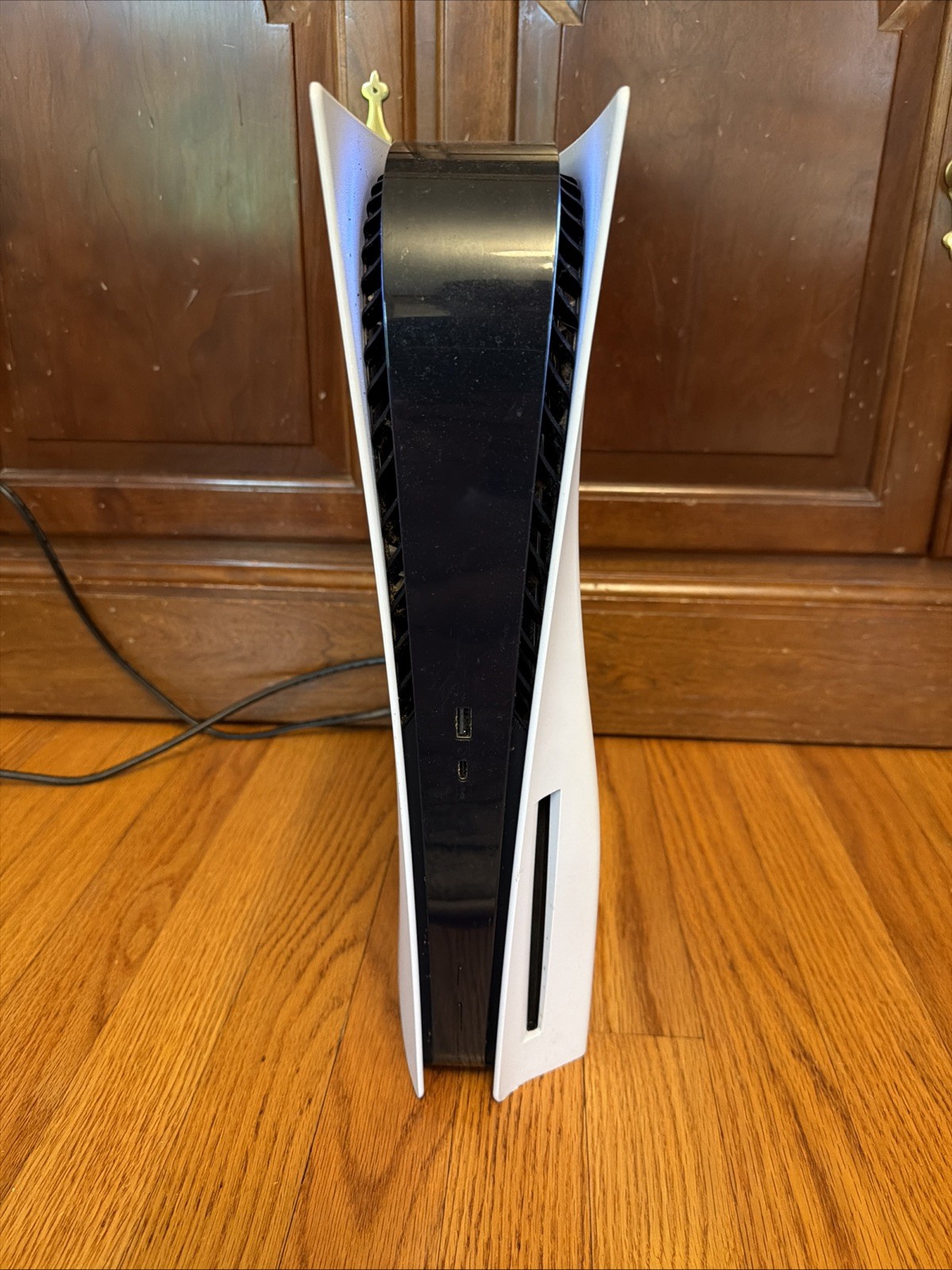 Sony PS5 Disc Edition Console Powers On Won’t Load To TV Bad HDMI? 825gb