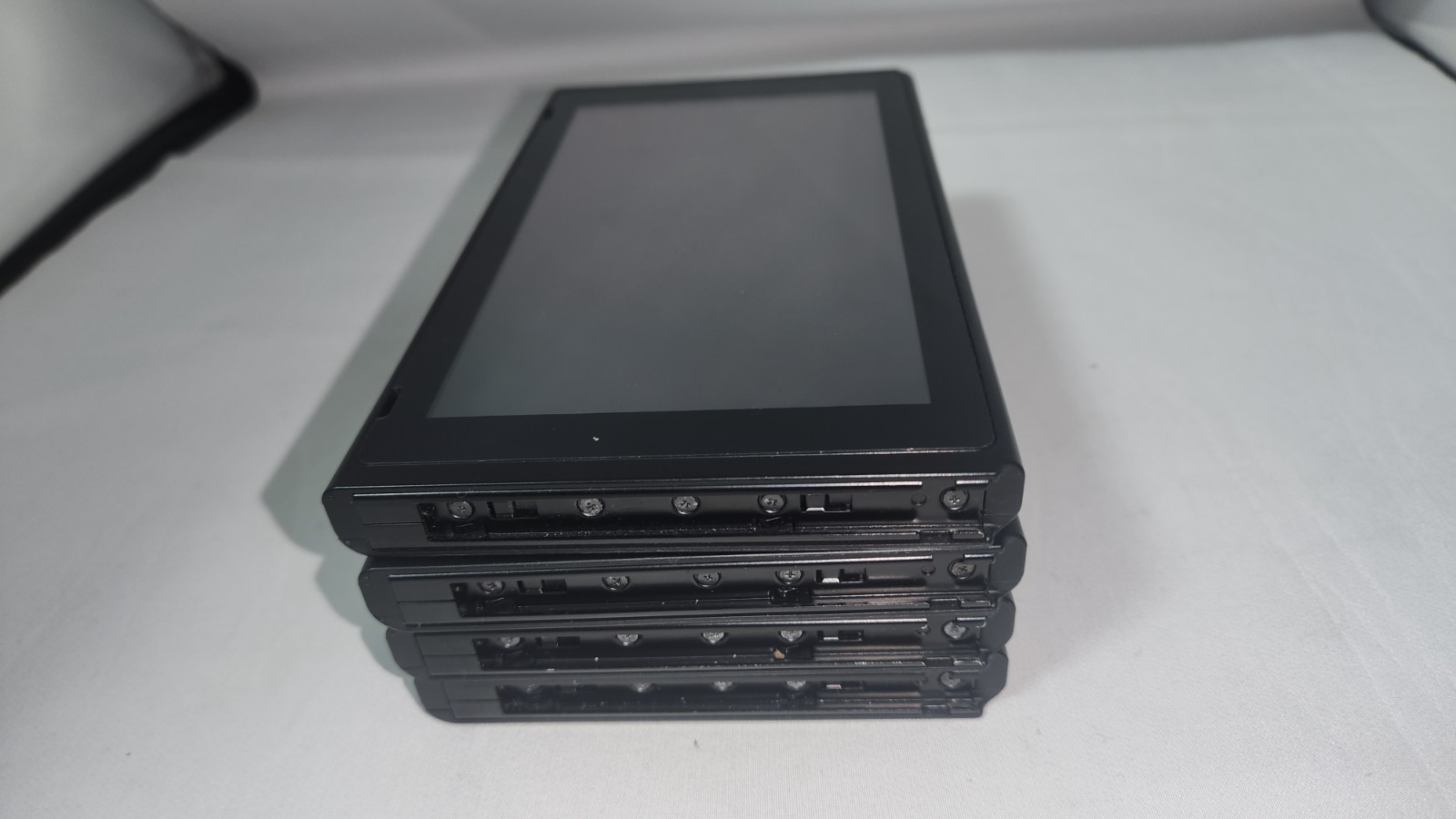 Nintendo Switch Unpatched Low Serial HAC-001 Console Only Screen Scratched