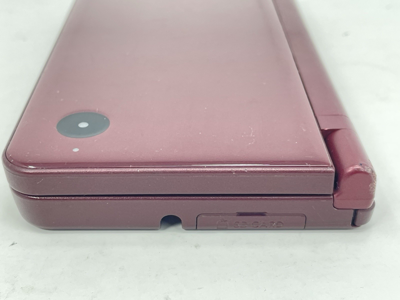 Nintendo DSi XL Handheld Game Console UTL-001 Burgundy W/ Charger Only Works