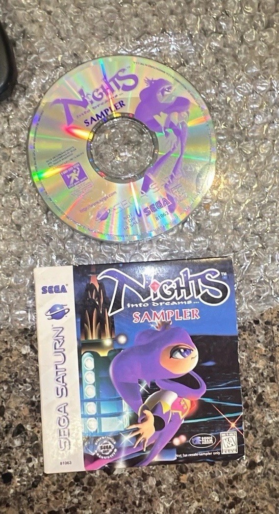 Sega Saturn Black Console Bundle Games, 2 Controllers, Power/AV Cables MK-80000A