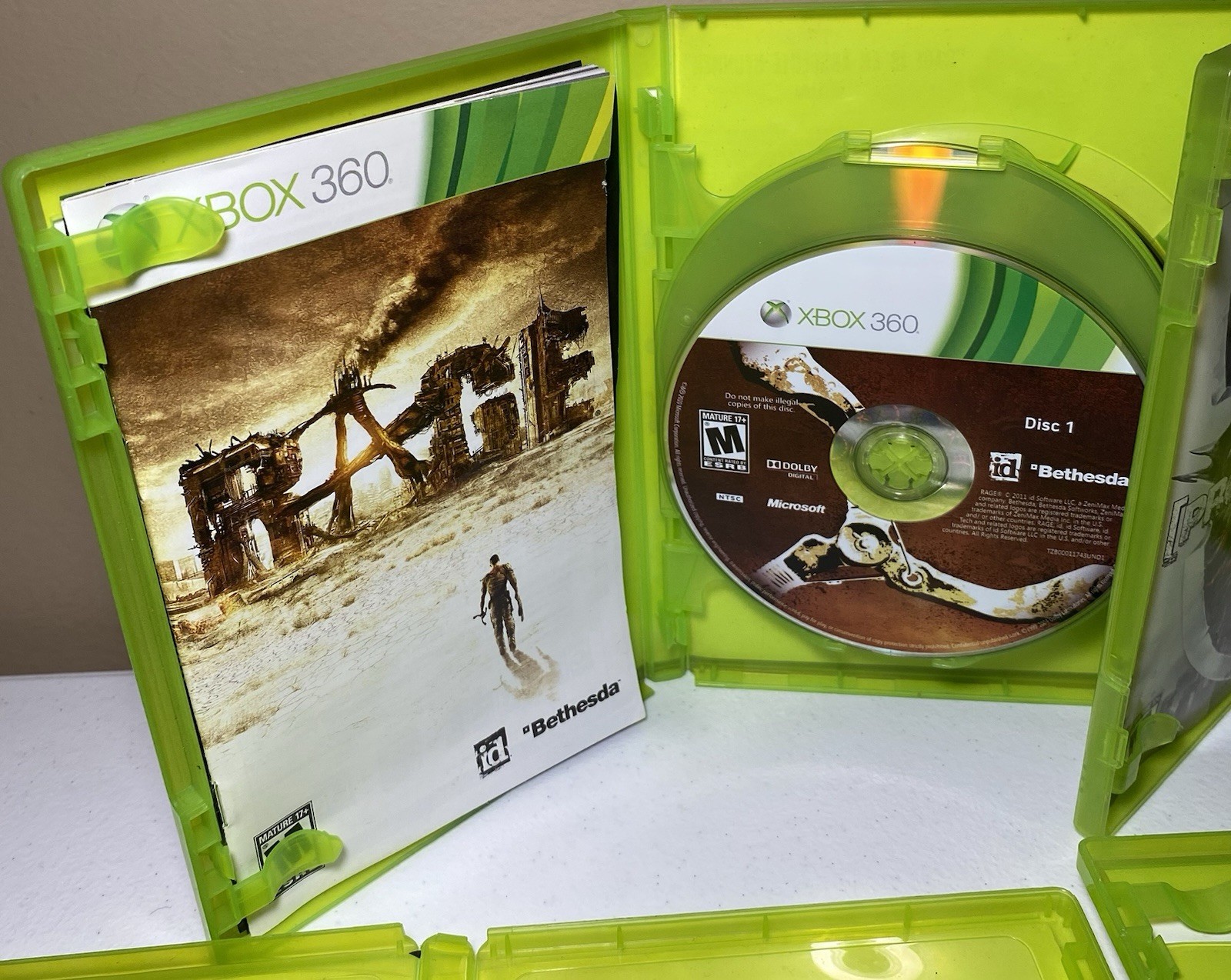 XBOX 360 Console Bundle 4 Games Power & AUX Cable Model 1439 No Controller