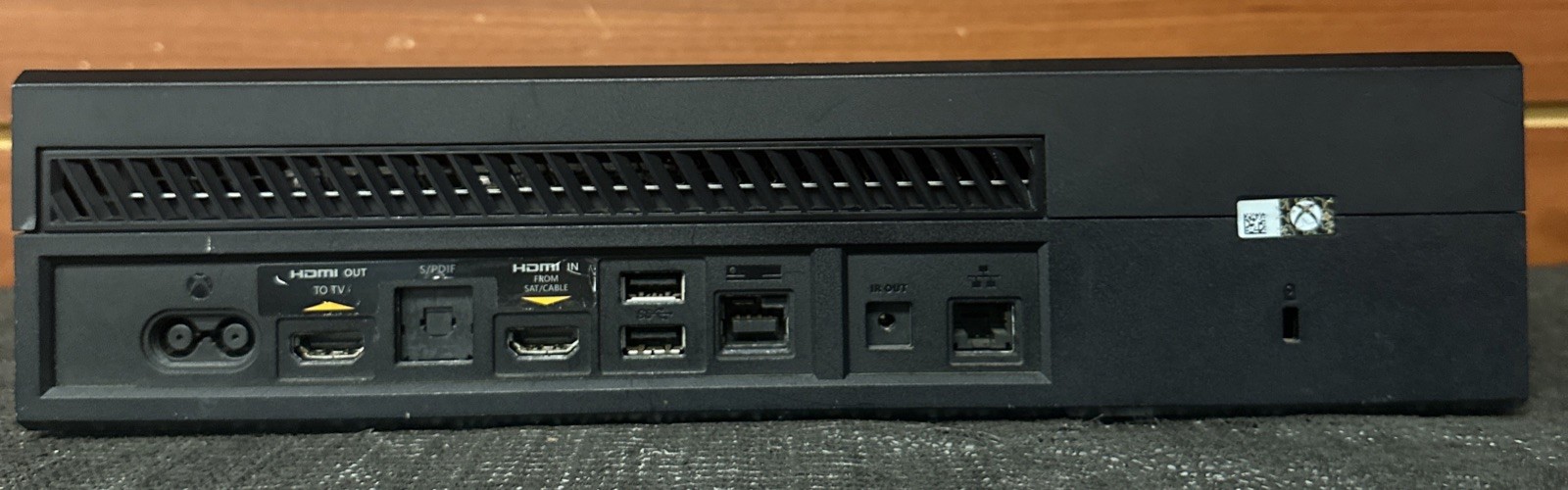 Microsoft Xbox One 500GB CONSOLE ONLY MODEL 1540 DISC DRIVE DOES NOT WORK